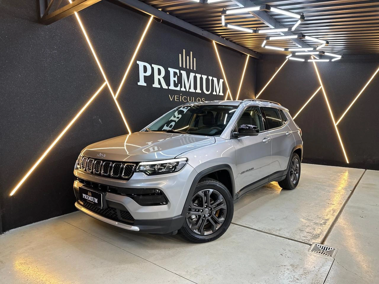 JEEP COMPASS 1.3 T270 TURBO FLEX LONGITUDE AT6