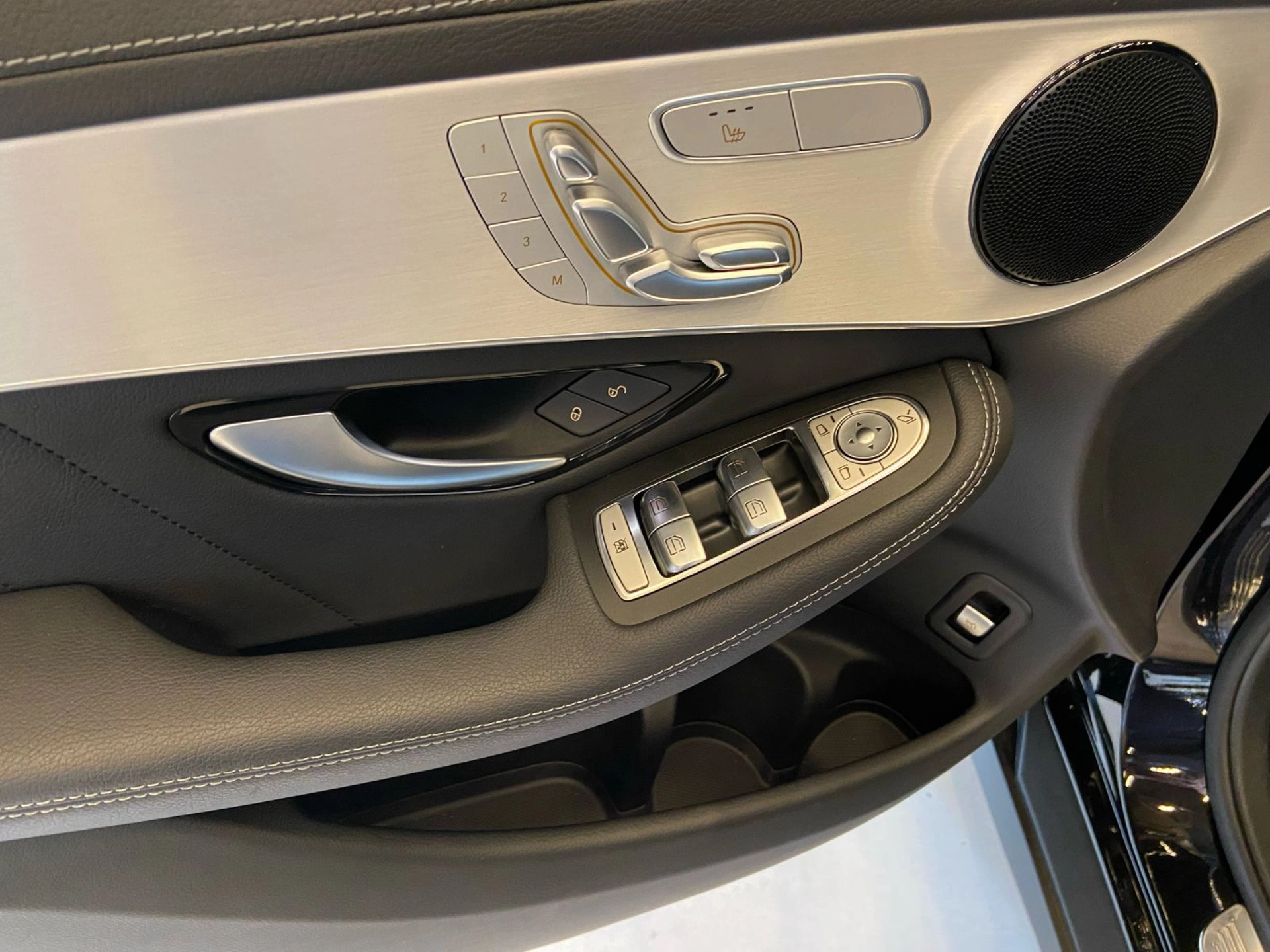 mercedes-benz GLC 43 AMG 3.0 V6 GASOLINA COUPÉ 4MATIC 9G-TRONIC 2023