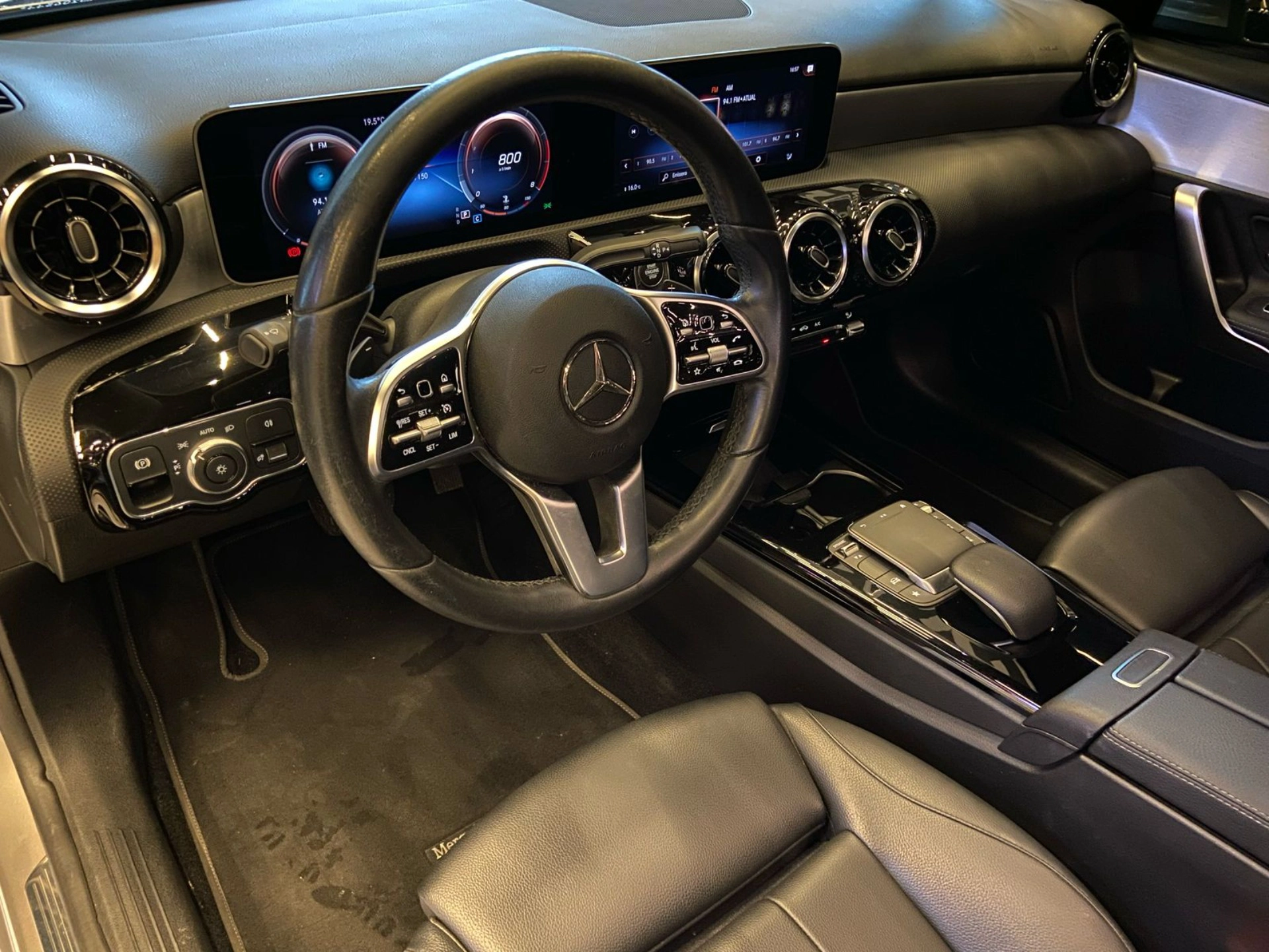 mercedes-benz A 200 1.3 CGI GASOLINA STYLE SEDAN 7G-DCT 2020