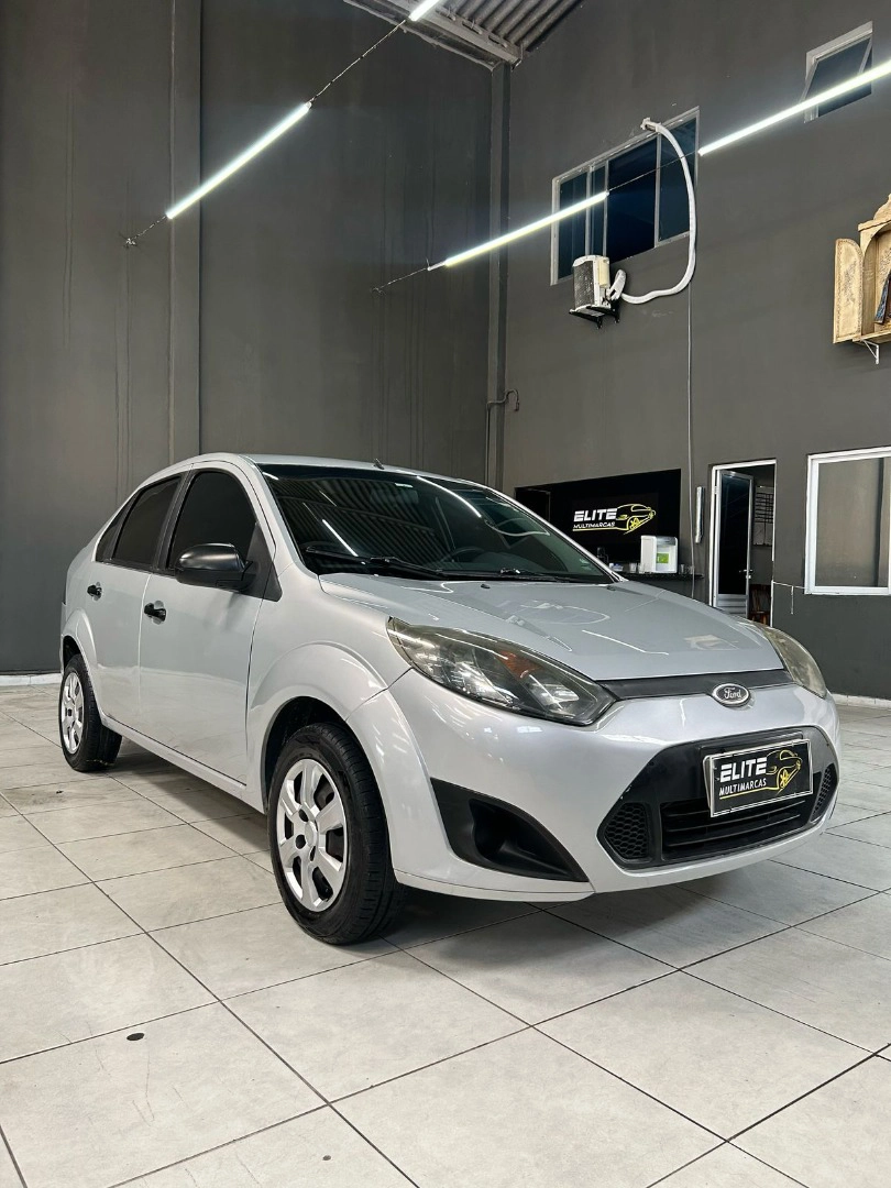 FORD FIESTA 1.6 MPI SEDAN 8V FLEX 4P MANUAL