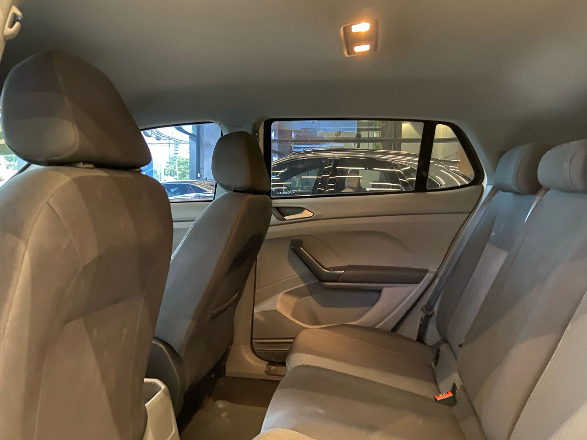 volkswagen T-CROSS 1.0 200 TSI TOTAL FLEX SENSE AUTOMÁTICO 2020