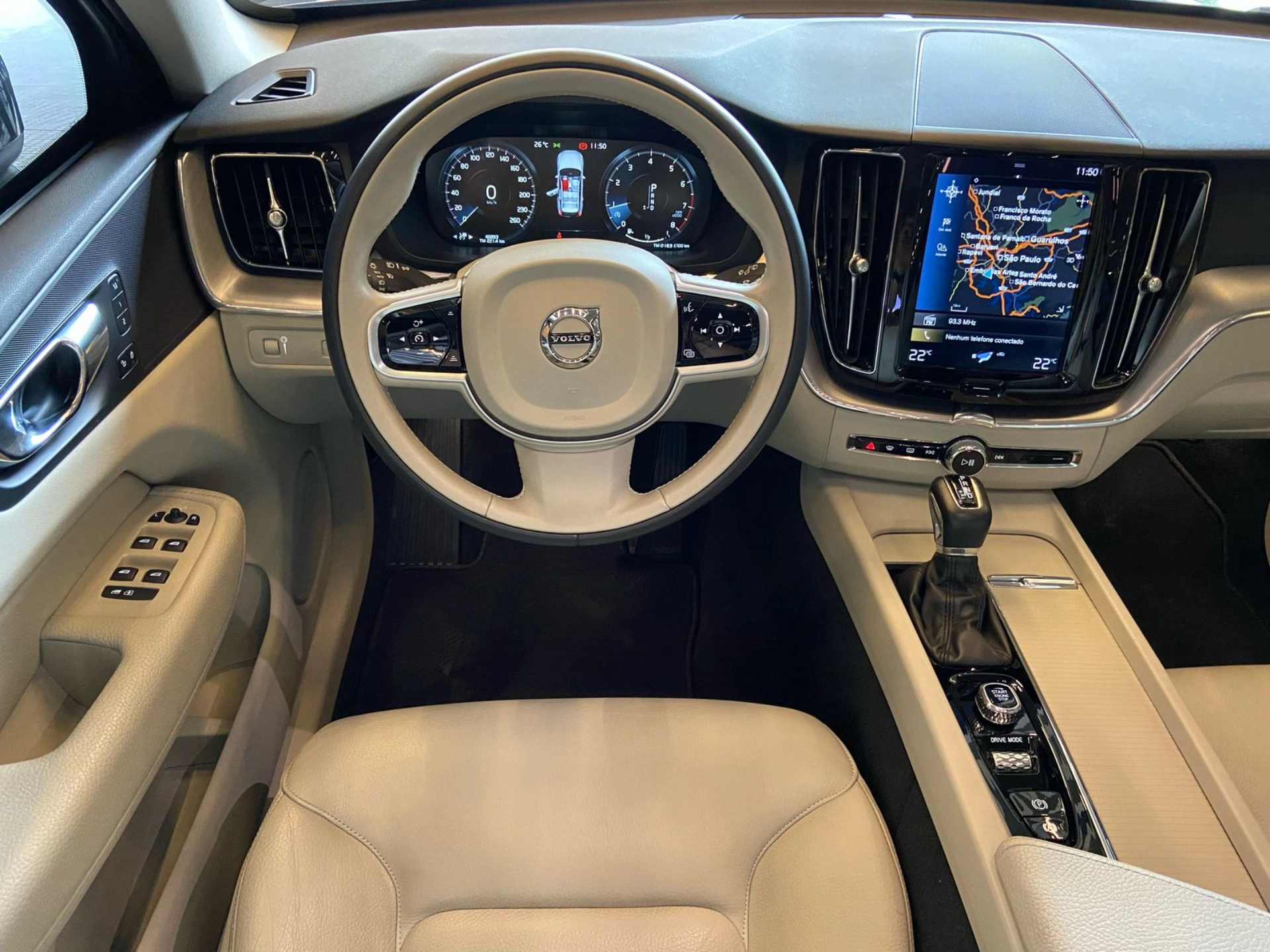 volvo XC60 2.0 T5 GASOLINA MOMENTUM AWD GEARTRONIC 2020