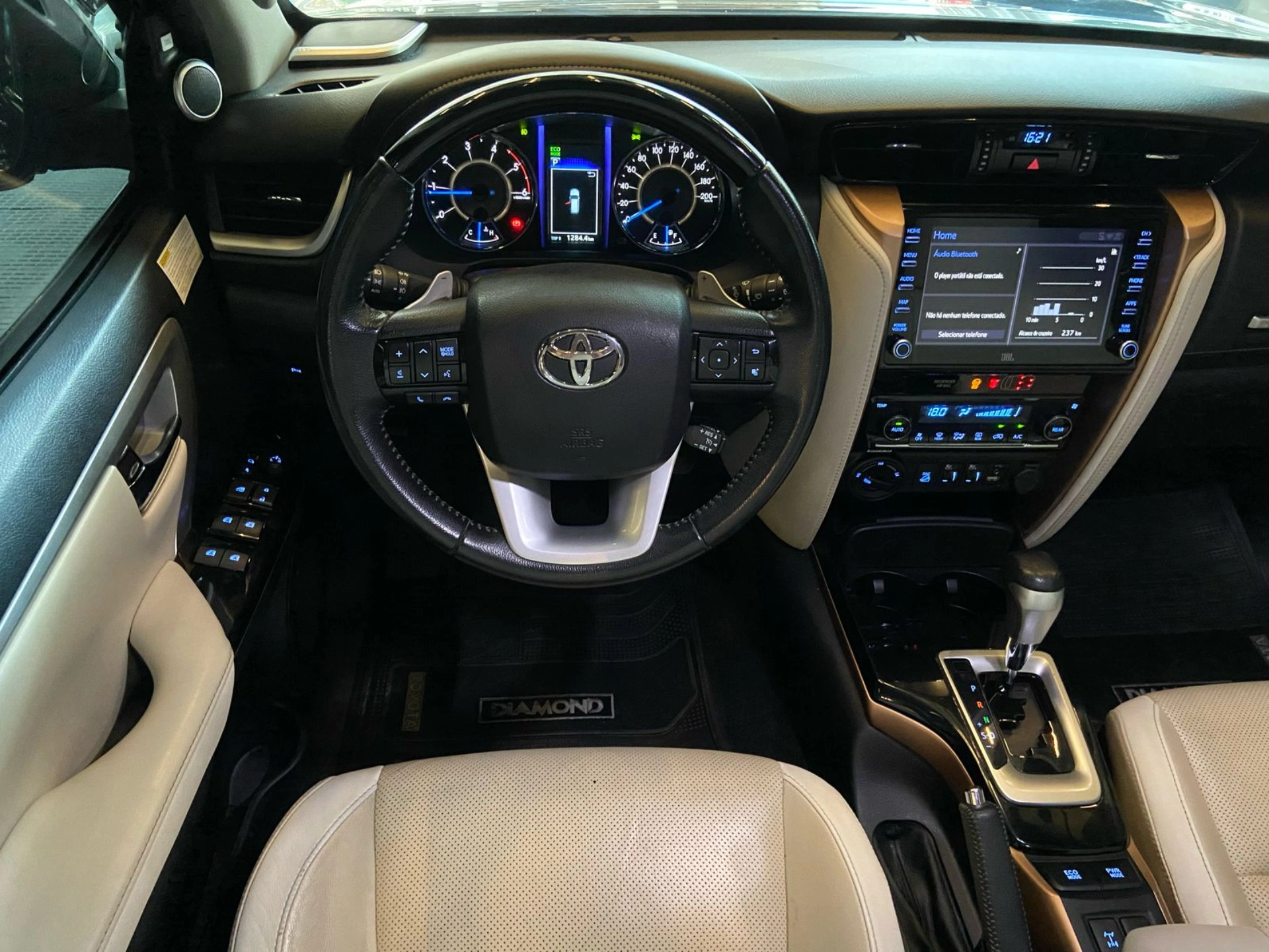 toyota HILUX SW4 2.8 SRX DIAMOND 4X4 7 LUGARES 16V TURBO INTERCOOLER DIESEL 4P AUTOMÁTICO 2020