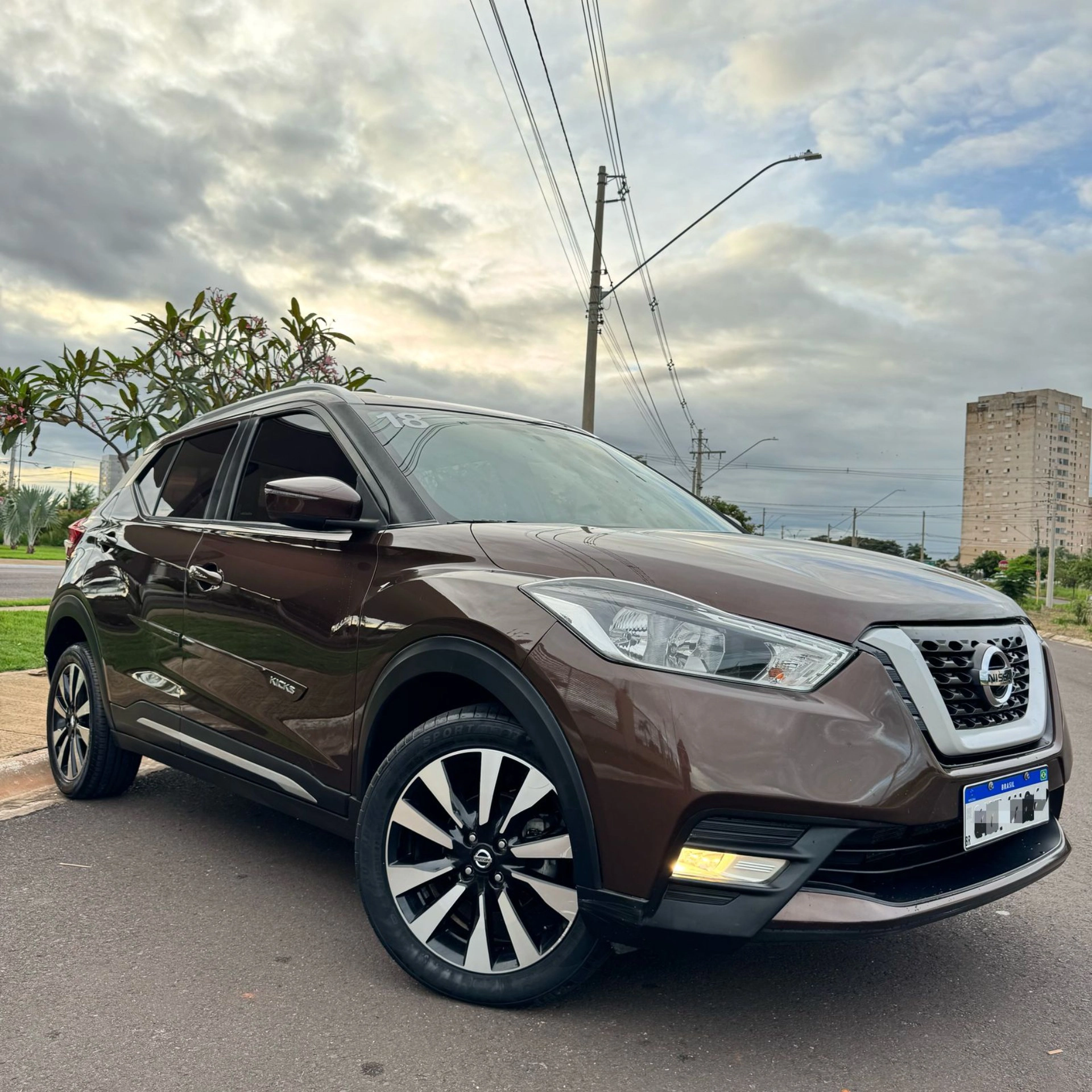 NISSAN KICKS 1.6 16V FLEXSTART SV 4P XTRONIC
