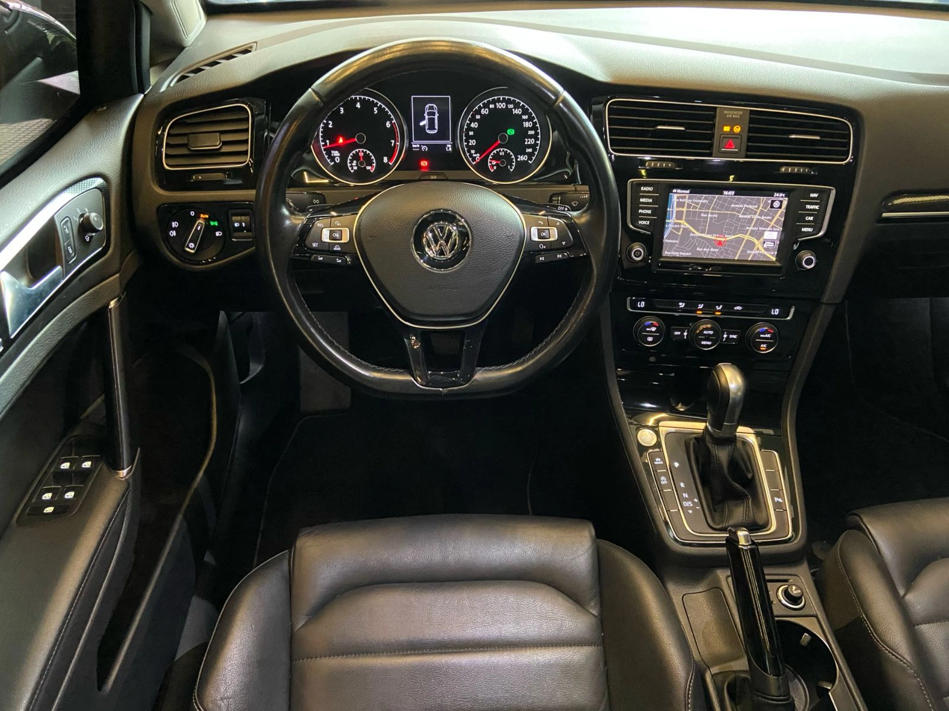 volkswagen GOLF 1.4 TSI HIGHLINE 16V TOTAL FLEX 4P TIPTRONIC 2017