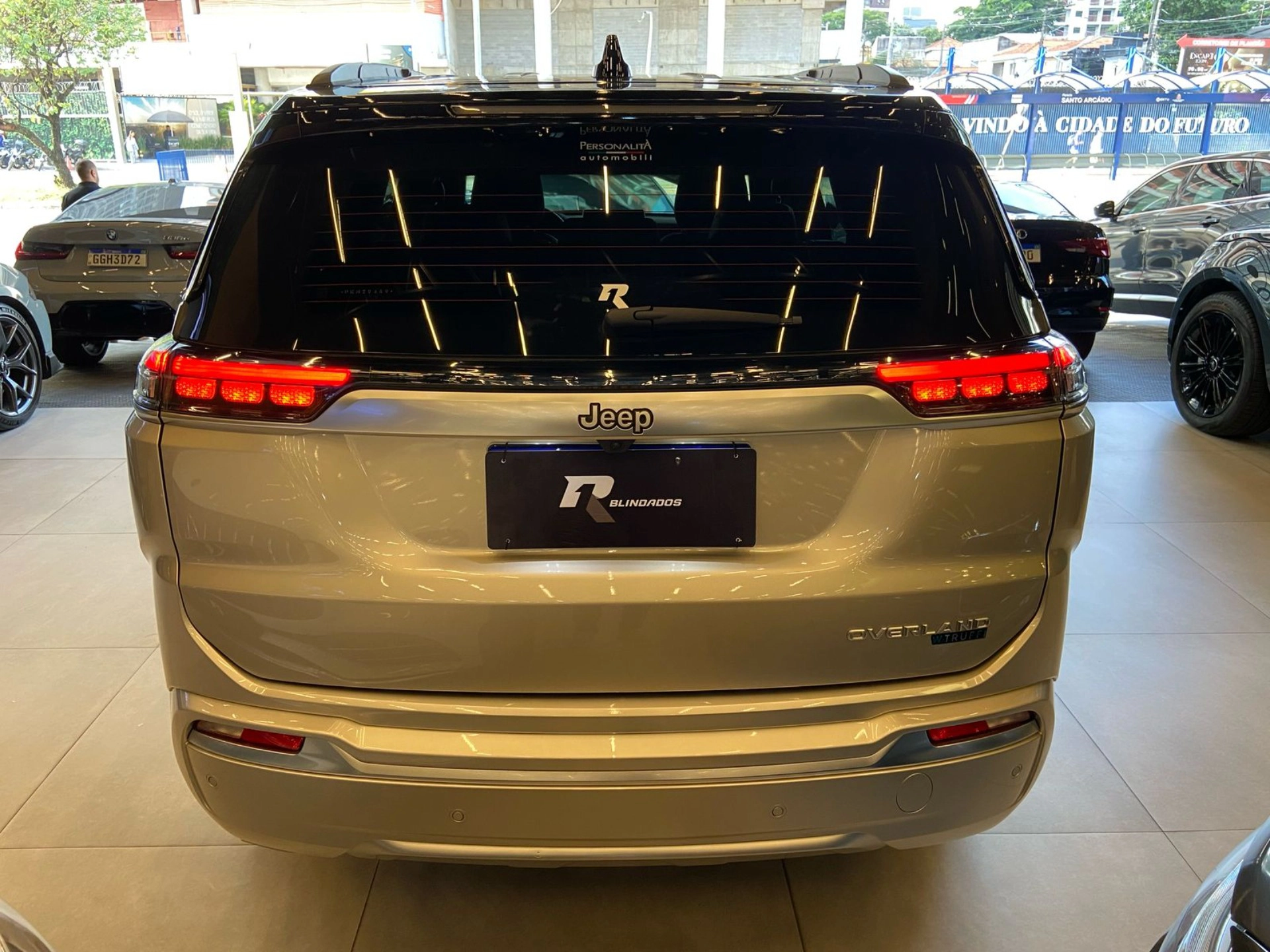 jeep COMMANDER 1.3 T270 TURBO FLEX OVERLAND AT6 2023