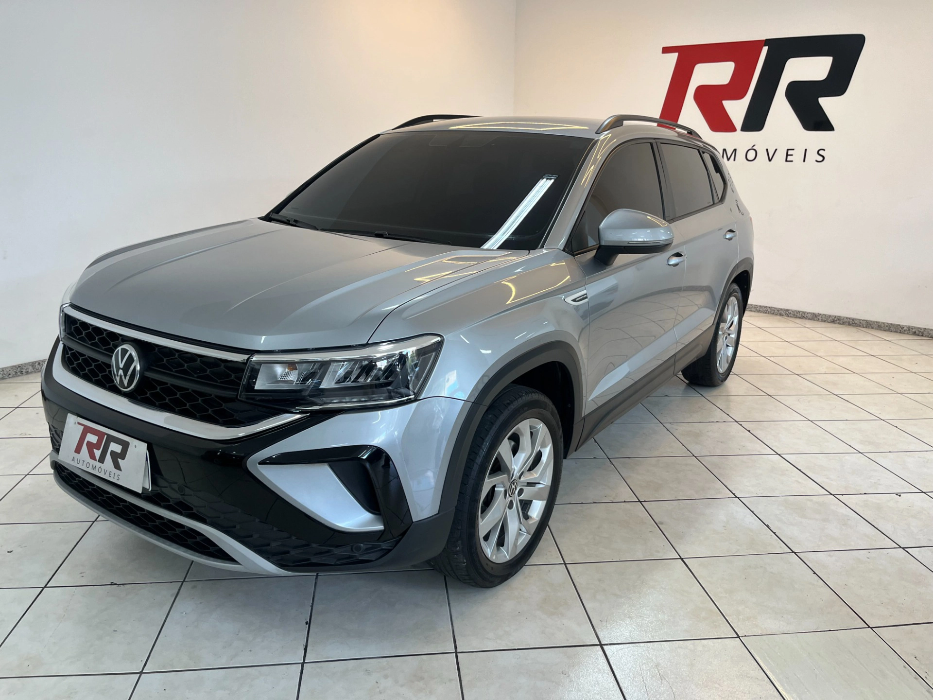 VOLKSWAGEN TAOS 1.4 250 TSI TOTAL FLEX COMFORTLINE AUTOMÁTICO