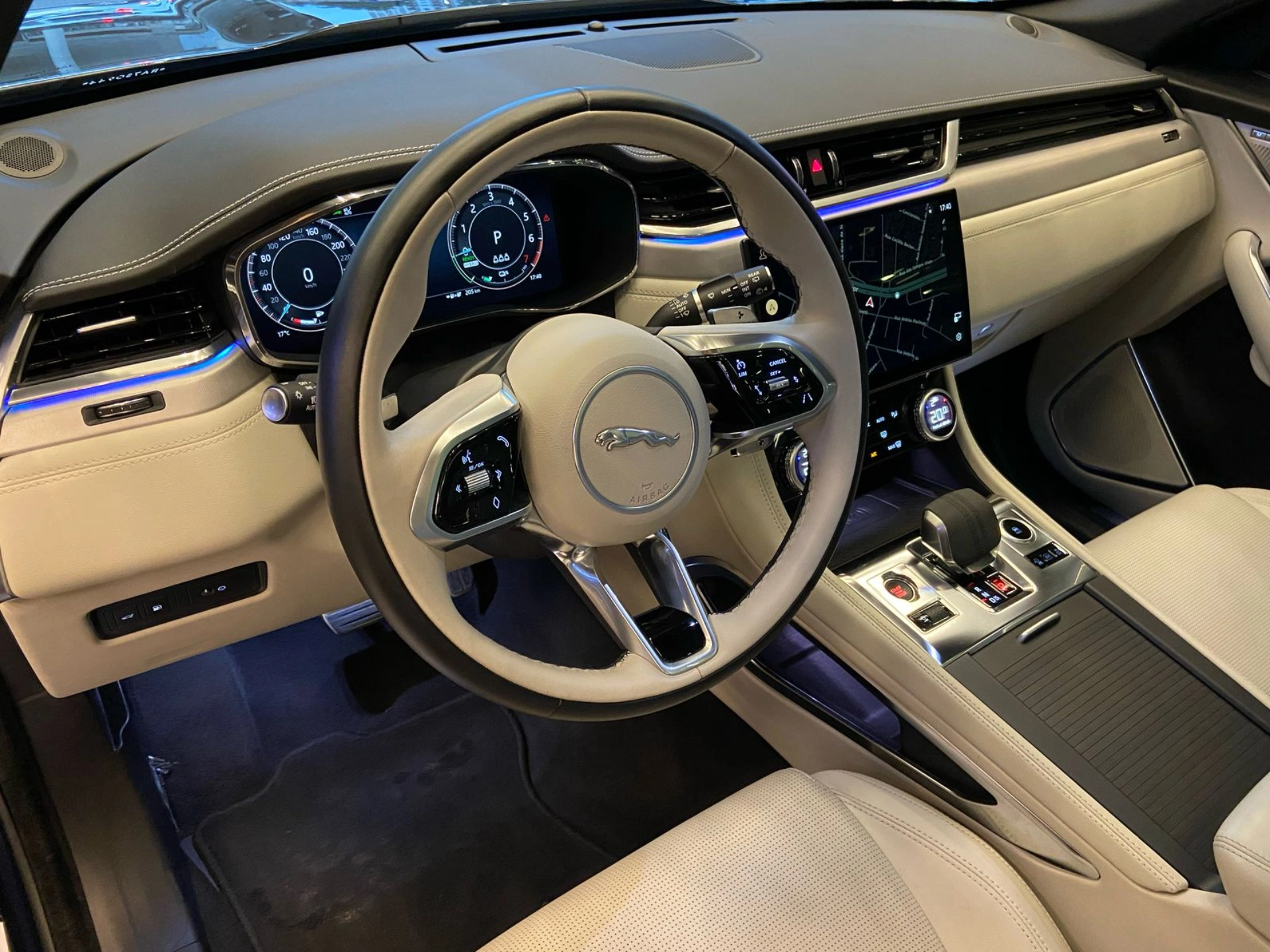 jaguar F-PACE 2.0 P400E PHEV R-DYNAMIC SE AWD AUTOMÁTICO 2024