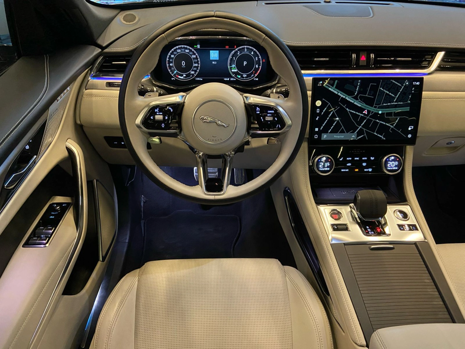 jaguar F-PACE 2.0 P400E PHEV R-DYNAMIC SE AWD AUTOMÁTICO 2024