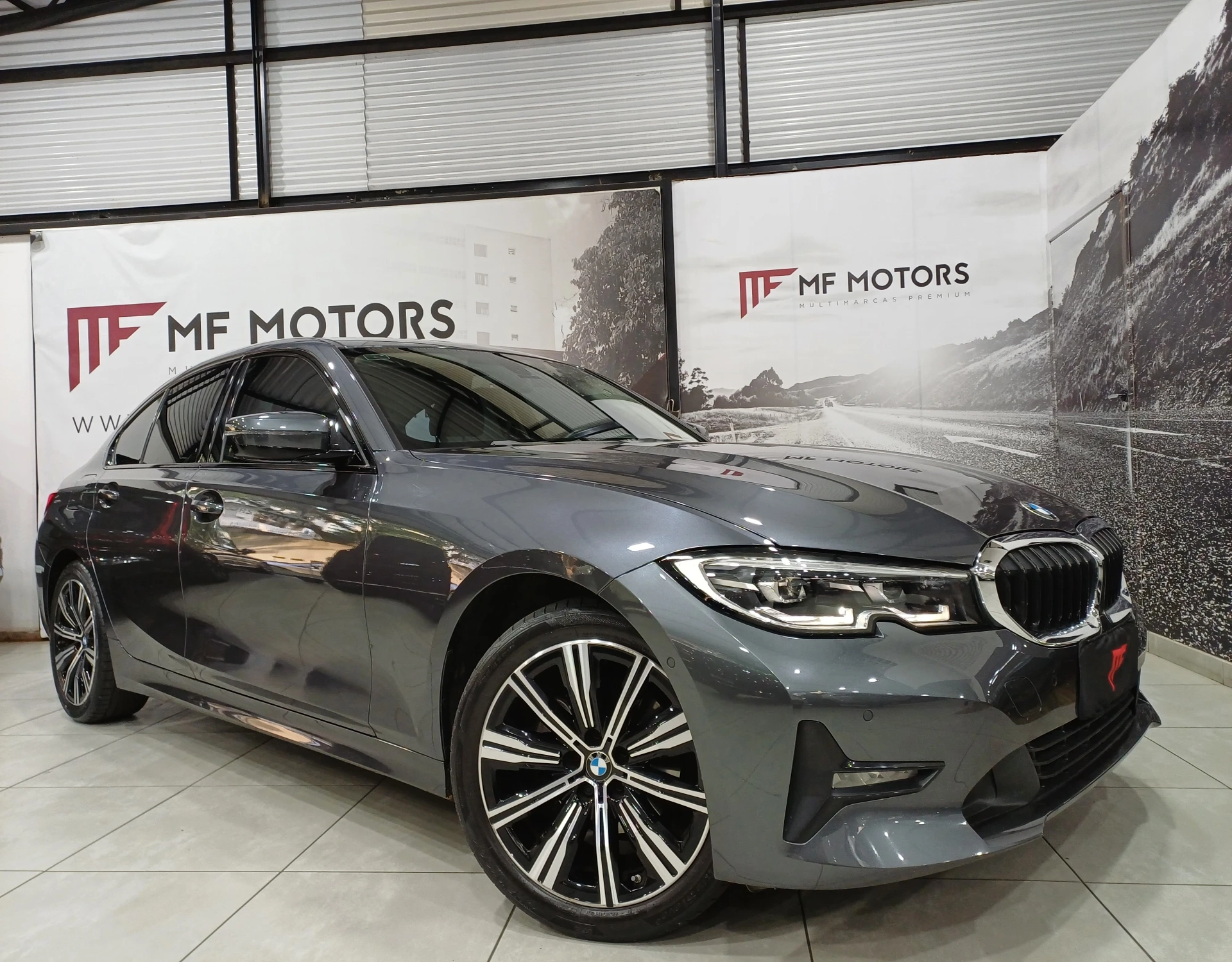 320I
