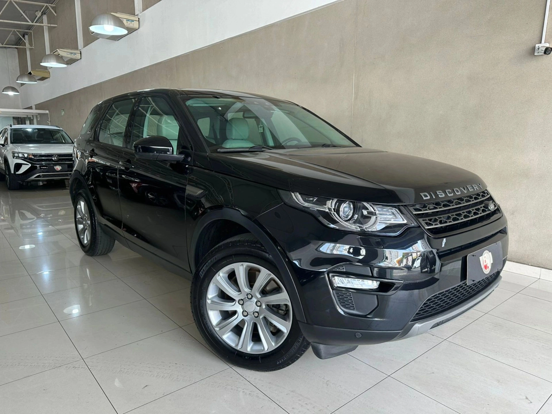 LAND ROVER DISCOVERY SPORT 2.0 16V TD4 TURBO DIESEL SE 4P AUTOMÁTICO