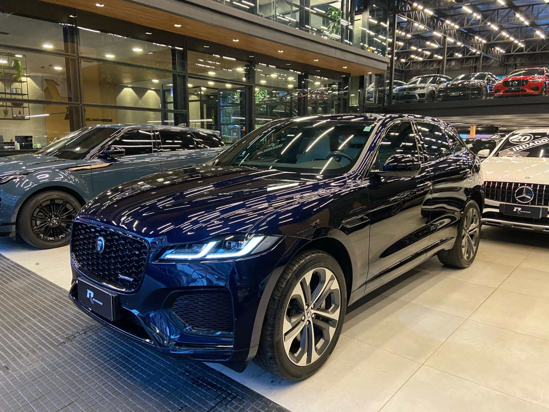 jaguar F-PACE 2.0 P400E PHEV R-DYNAMIC SE AWD AUTOMÁTICO 2024 jaguar F-PACE 2.0 P400E PHEV R-DYNAMIC SE AWD AUTOMÁTICO 2024