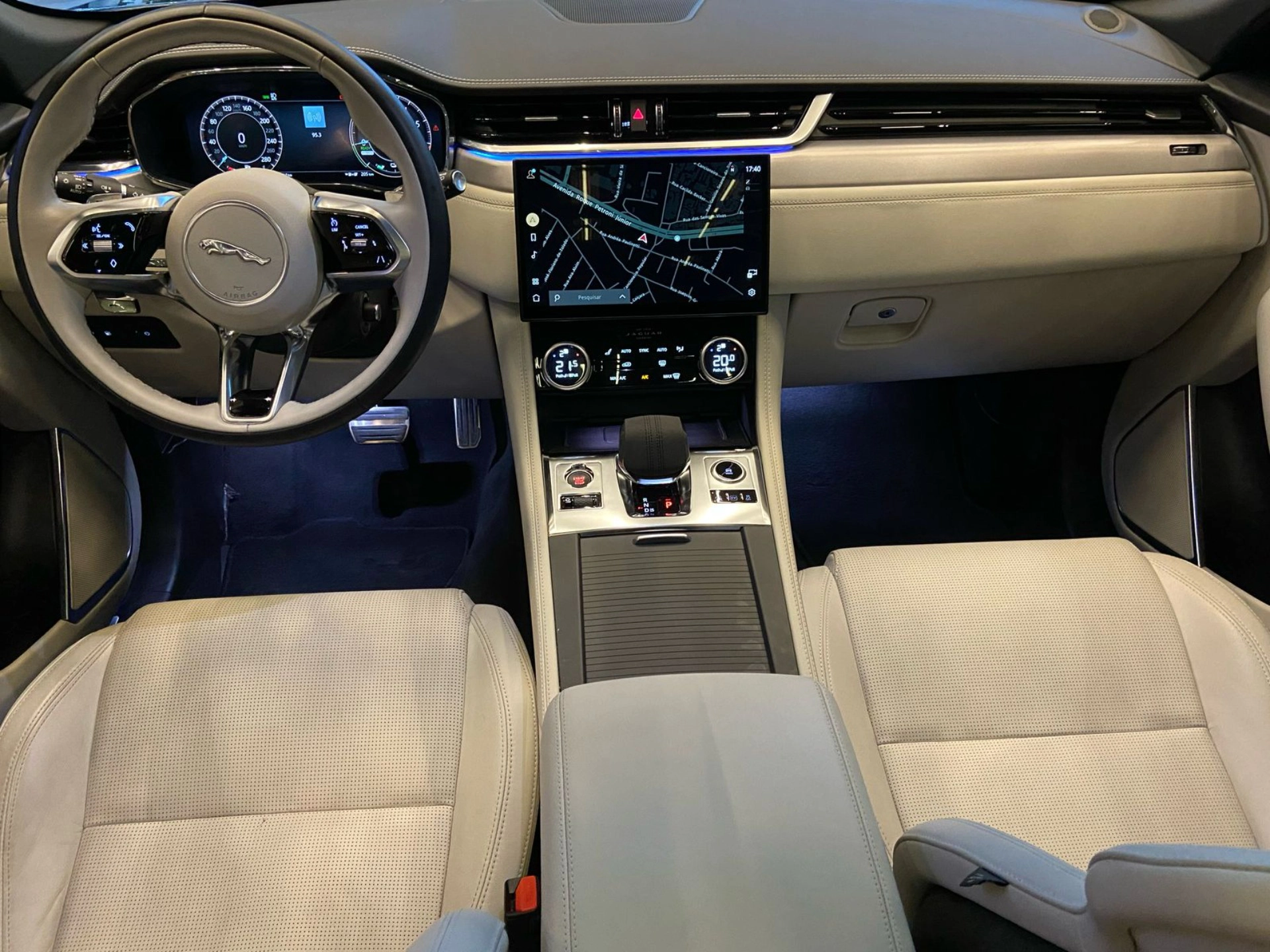 jaguar F-PACE 2.0 P400E PHEV R-DYNAMIC SE AWD AUTOMÁTICO 2024