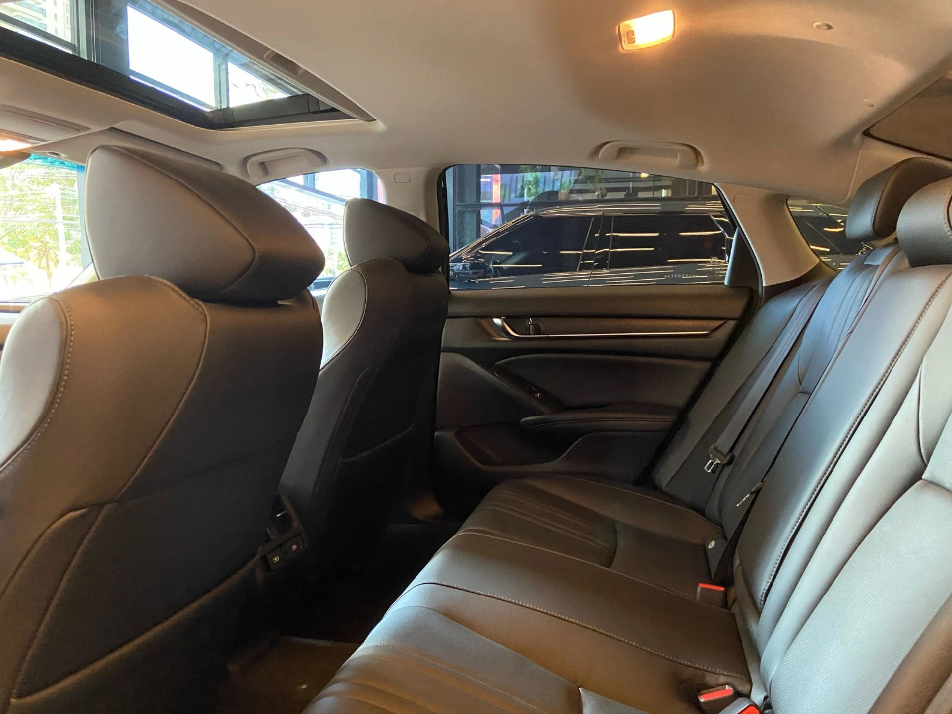 honda ACCORD 2.0 E:HEV TOURING E-CVT 2021