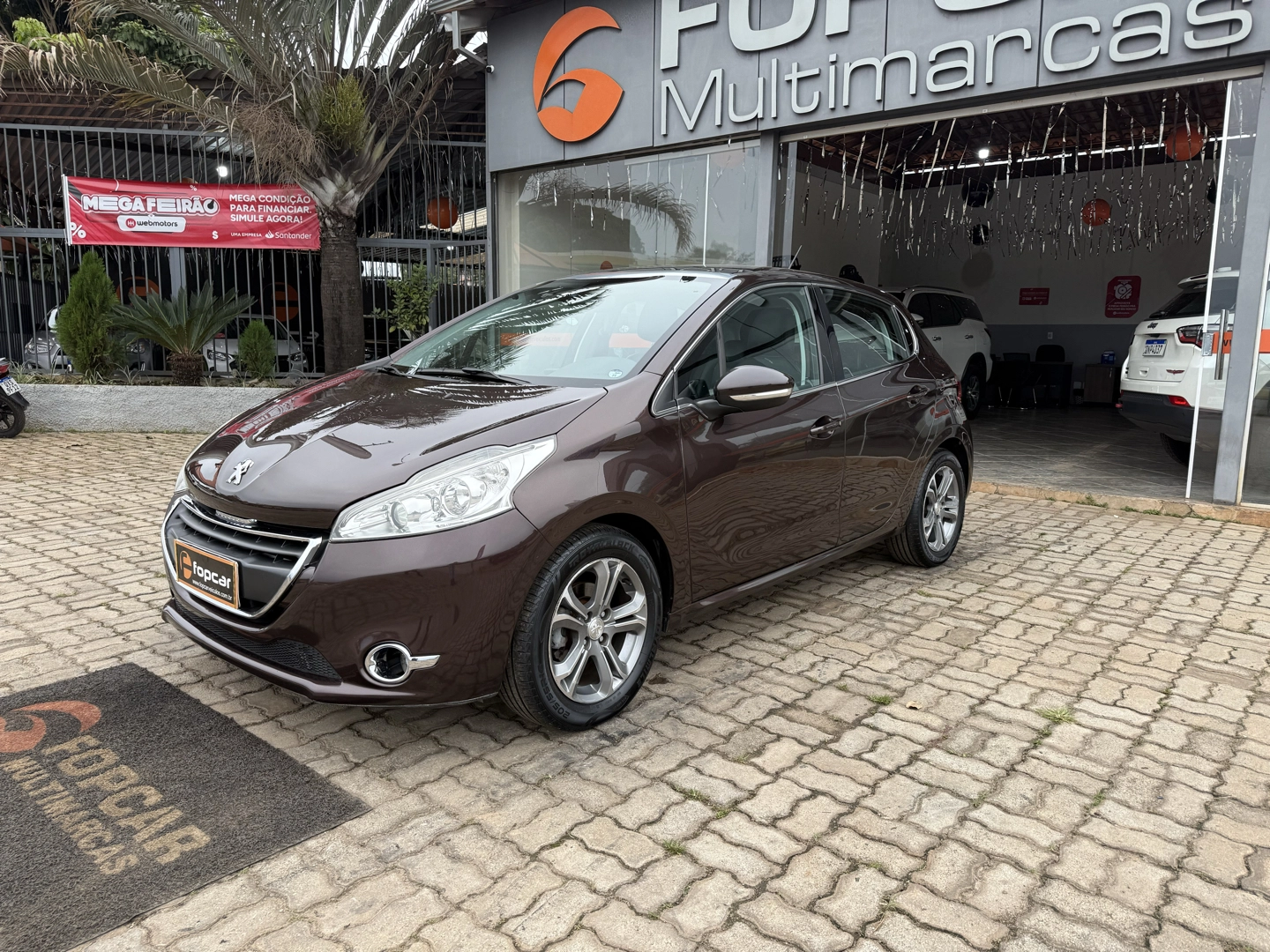 PEUGEOT 208 1.6 GRIFFE 16V FLEX 4P AUTOMÁTICO