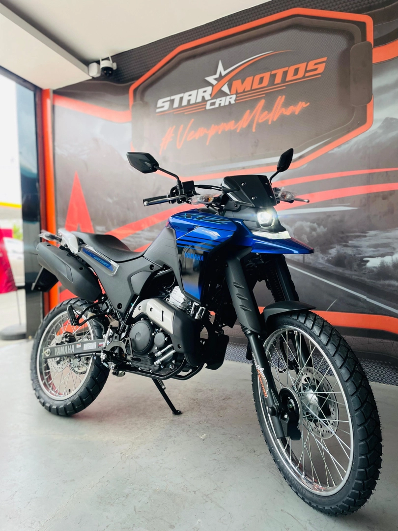 YAMAHA XTZ 250 LANDER CONNECTED Trail