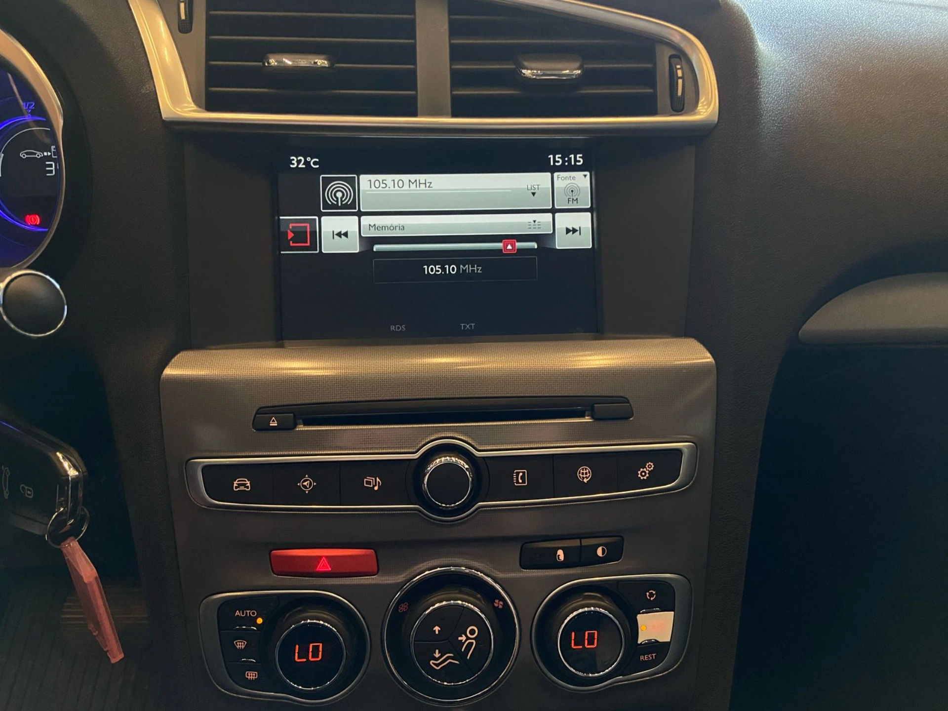 citroën C4 LOUNGE 1.6 TENDANCE 16V TURBO FLEX 4P AUTOMÁTICO 2017