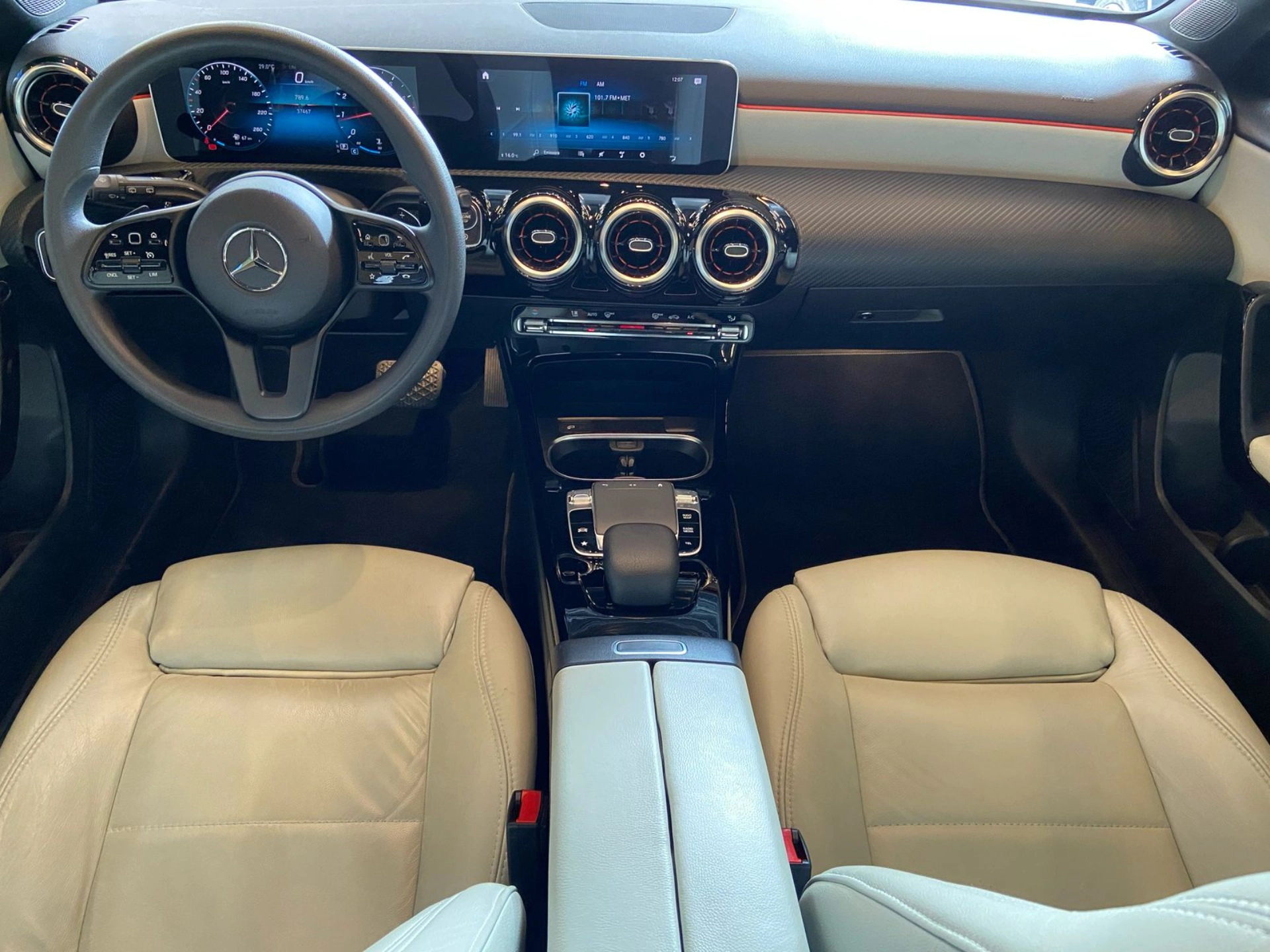 mercedes-benz A 200 1.3 CGI GASOLINA 7G-DCT 2019