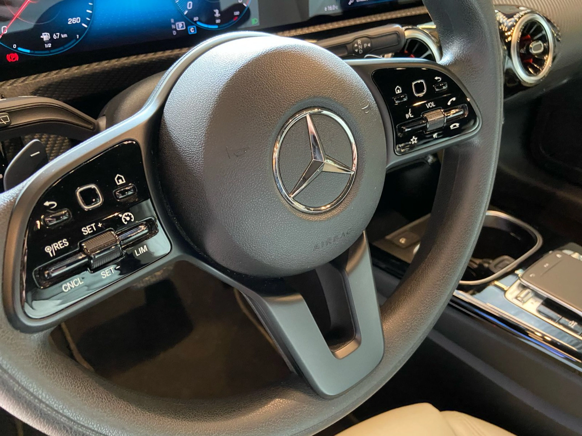 mercedes-benz A 200 1.3 CGI GASOLINA 7G-DCT 2019