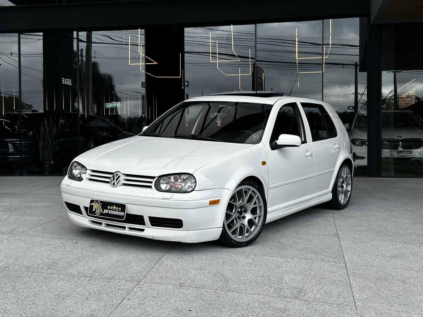 VOLKSWAGEN GOLF 2.0 MI COMFORTLINE 8V GASOLINA 4P MANUAL