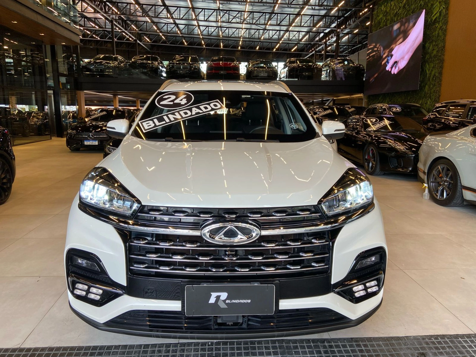 caoa chery TIGGO 8 1.6 TGDI GASOLINA TXS MAX DRIVE DCT 2024