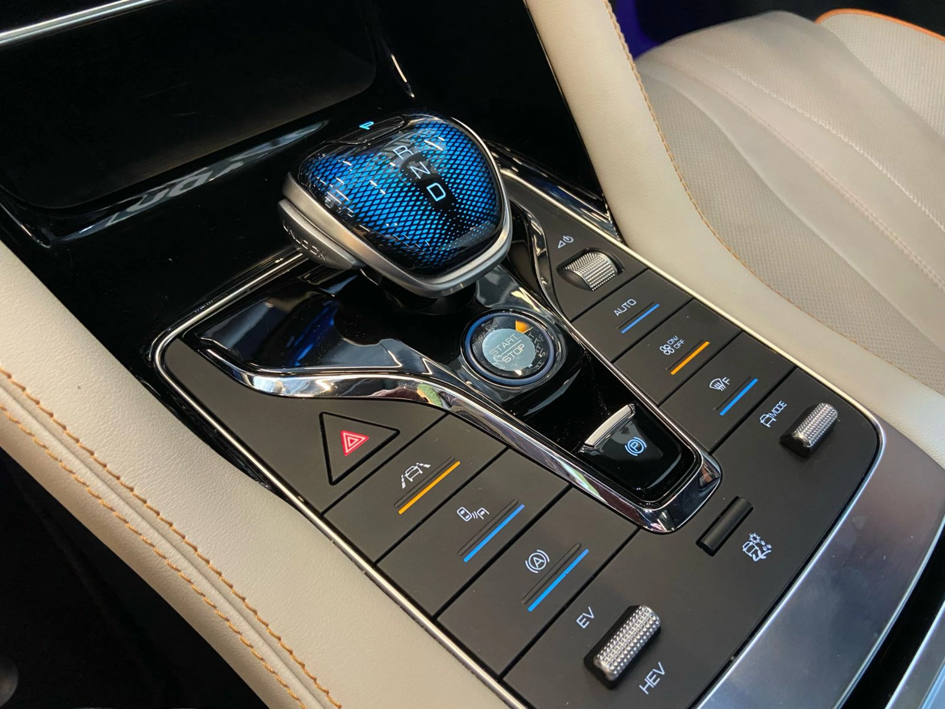 byd SONG PLUS 1.5 DM-I HÍBRIDO AUTOMÁTICO 2024