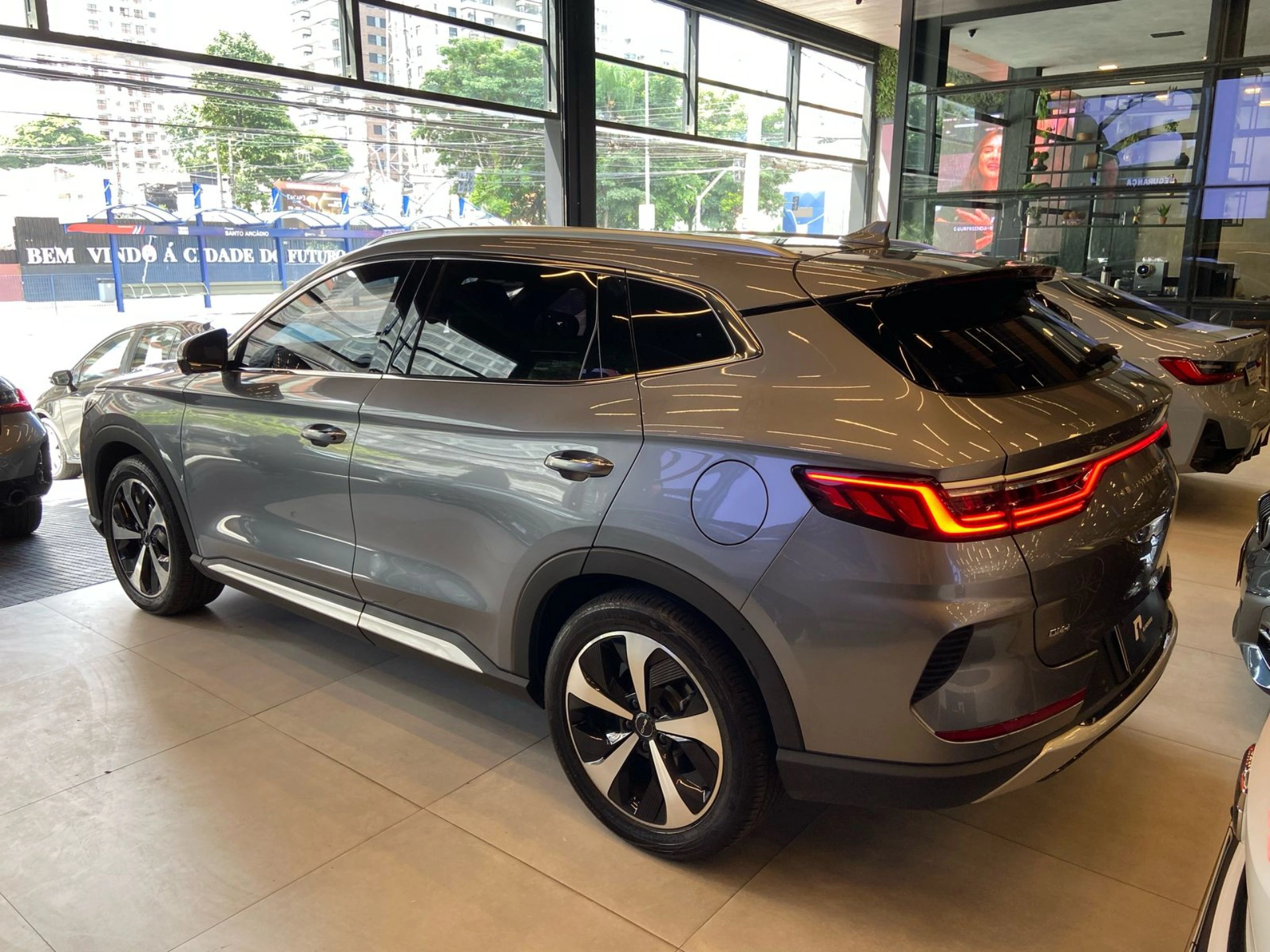 byd SONG PLUS 1.5 DM-I HÍBRIDO AUTOMÁTICO 2024