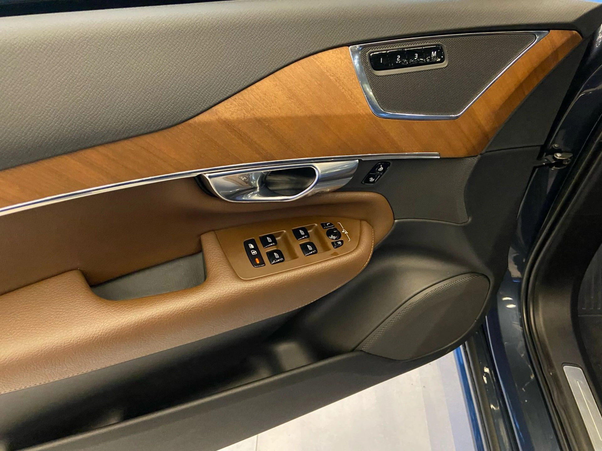 volvo XC90 2.0 T8 HYBRID INSCRIPTION EXPRESSION AWD GEARTRONIC 2022
