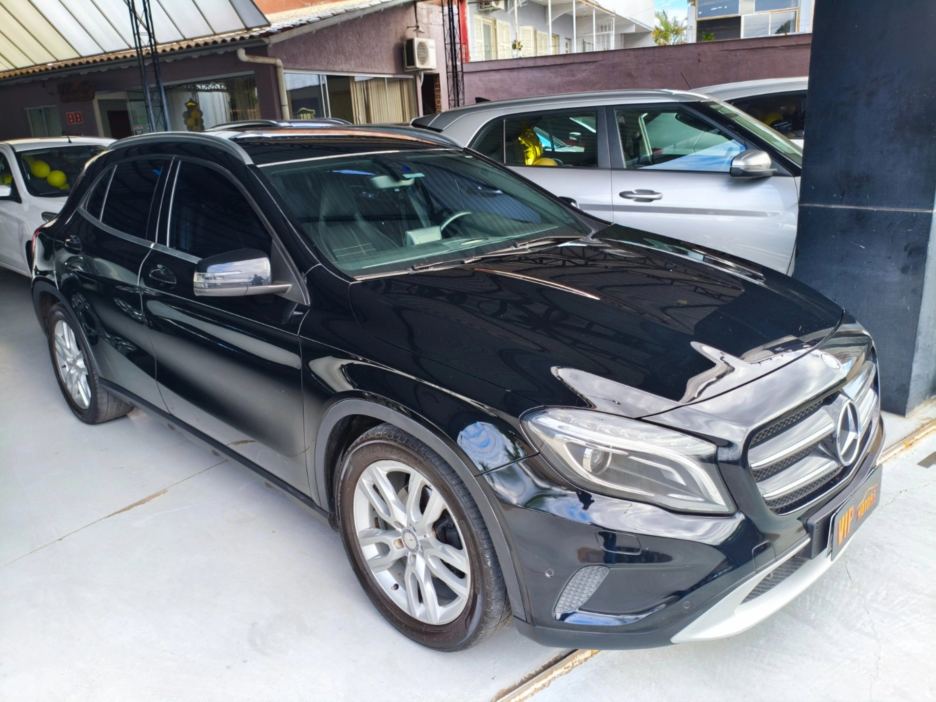 MERCEDES-BENZ GLA 200 1.6 CGI ADVANCE 16V TURBO FLEX 4P AUTOMÁTICO