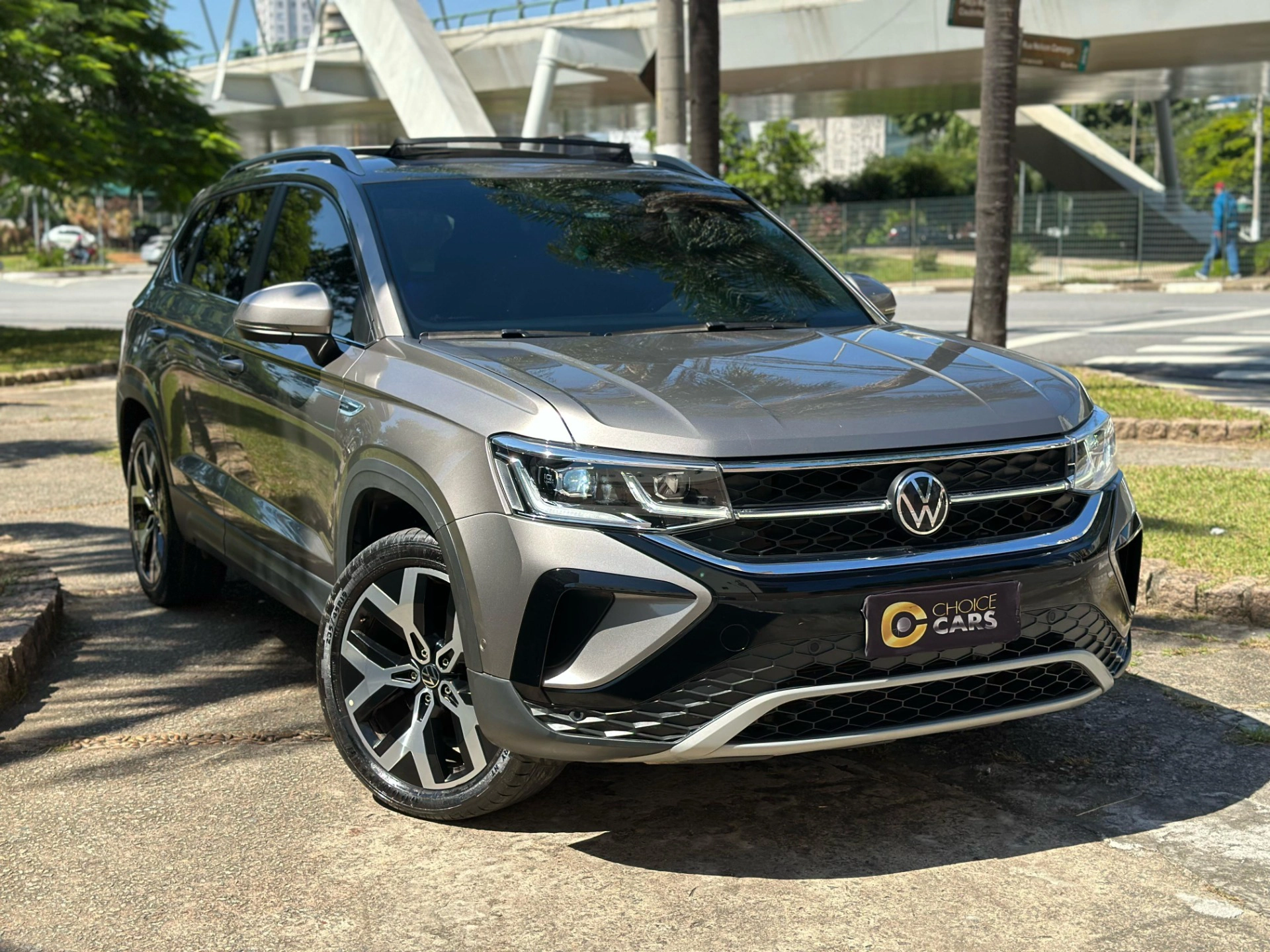 VOLKSWAGEN TAOS 1.4 250 TSI TOTAL FLEX HIGHLINE AUTOMÁTICO