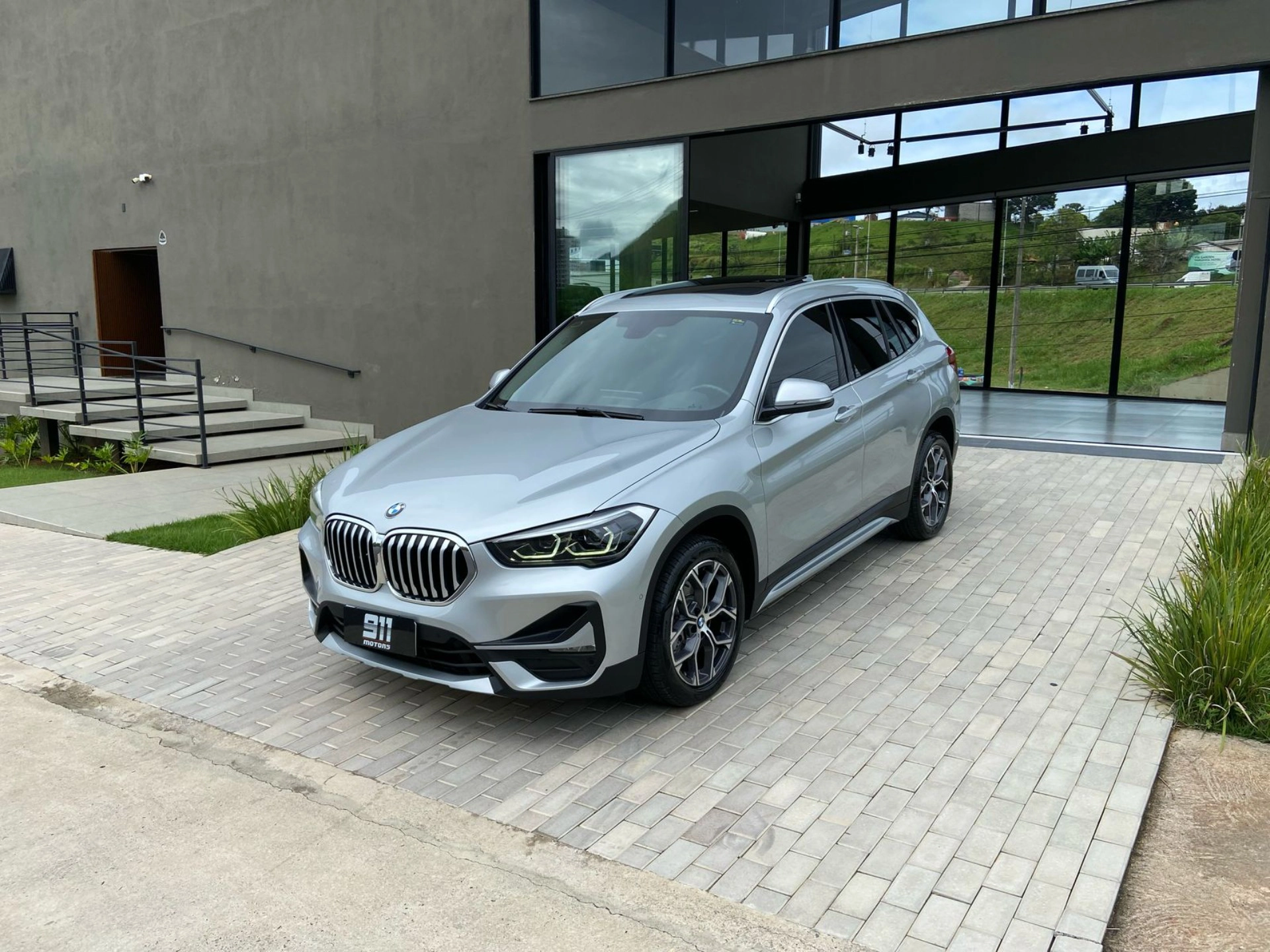 BMW X1 2.0 16V TURBO ACTIVEFLEX SDRIVE20I X-LINE 4P AUTOMÁTICO