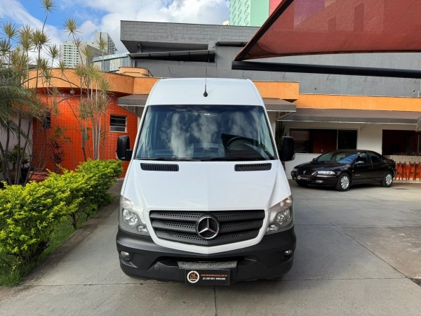 MERCEDES-BENZ SPRINTER 2.2 CDI DIESEL FURGÃO 415 TA LONGO MANUAL