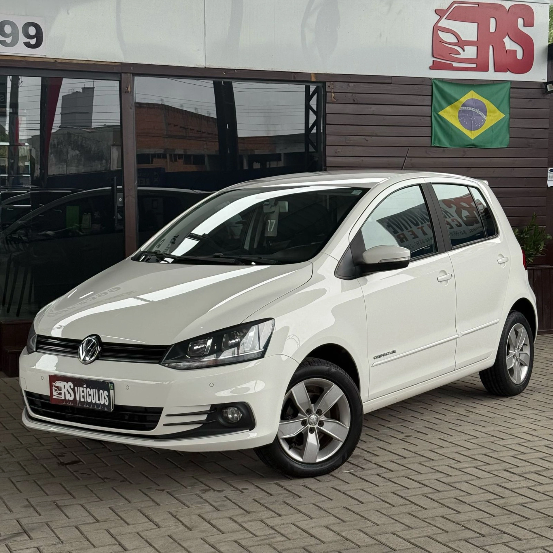 VOLKSWAGEN FOX 1.6 MSI COMFORTLINE 8V FLEX 4P MANUAL