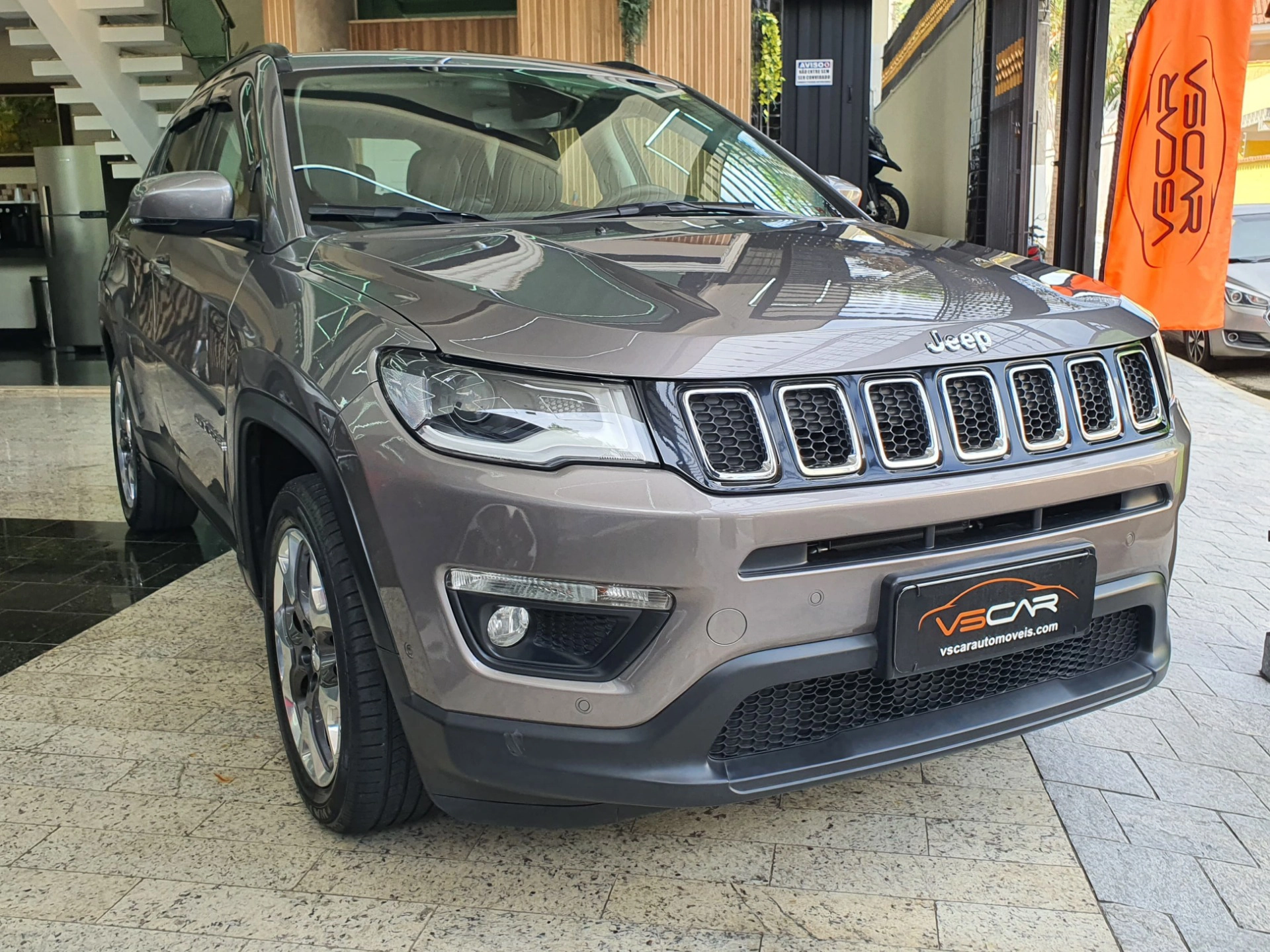 JEEP COMPASS 2.0 16V FLEX LONGITUDE AUTOMÁTICO