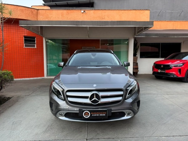 MERCEDES-BENZ GLA 200 1.6 CGI ENDURO 16V TURBO FLEX 4P AUTOMÁTICO