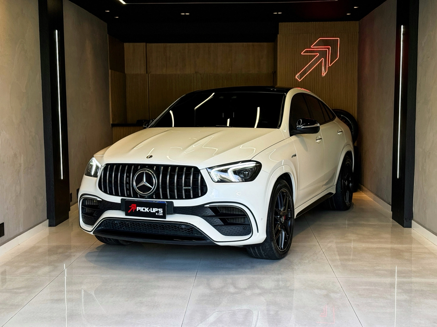 MERCEDES-BENZ GLE 63 AMG 4.0 V8 BITURBO GASOLINA COUPÉ S 4MATIC 9G-TRONIC