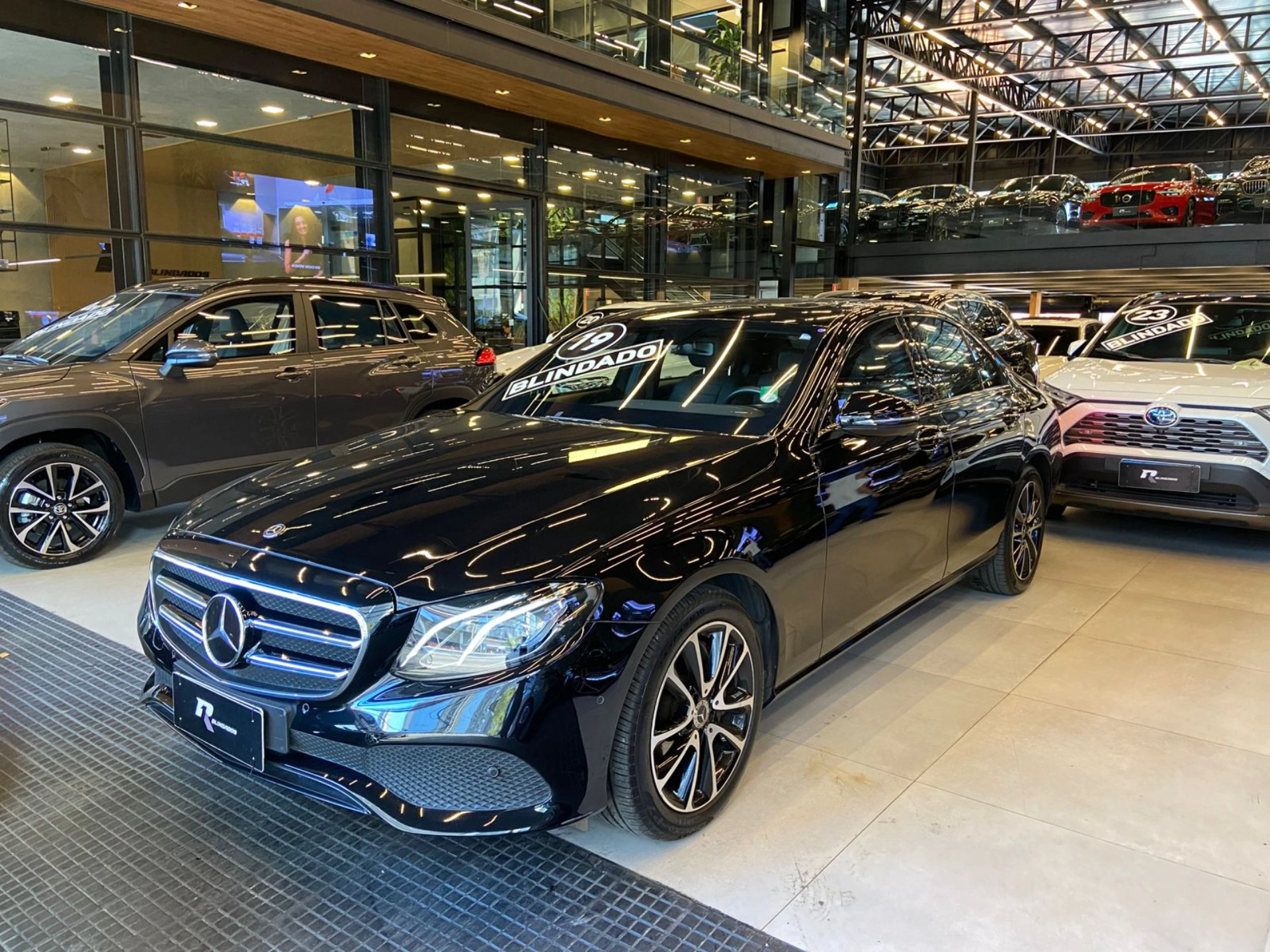 mercedes-benz E 300 2.0 CGI GASOLINA AVANTGARDE 9G-TRONIC 2019