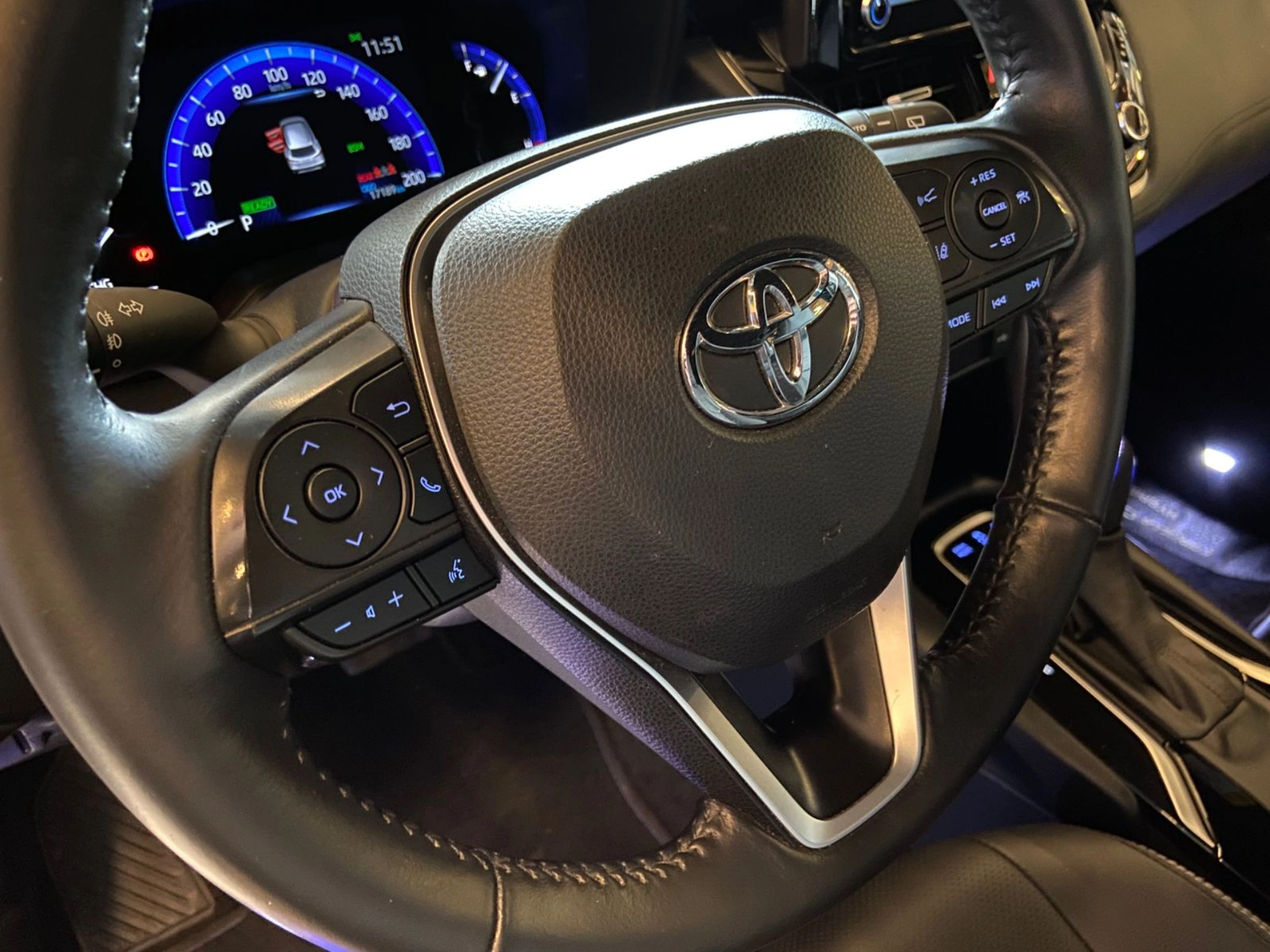 toyota COROLLA CROSS 1.8 VVT-I HYBRID FLEX XRV CVT 2023