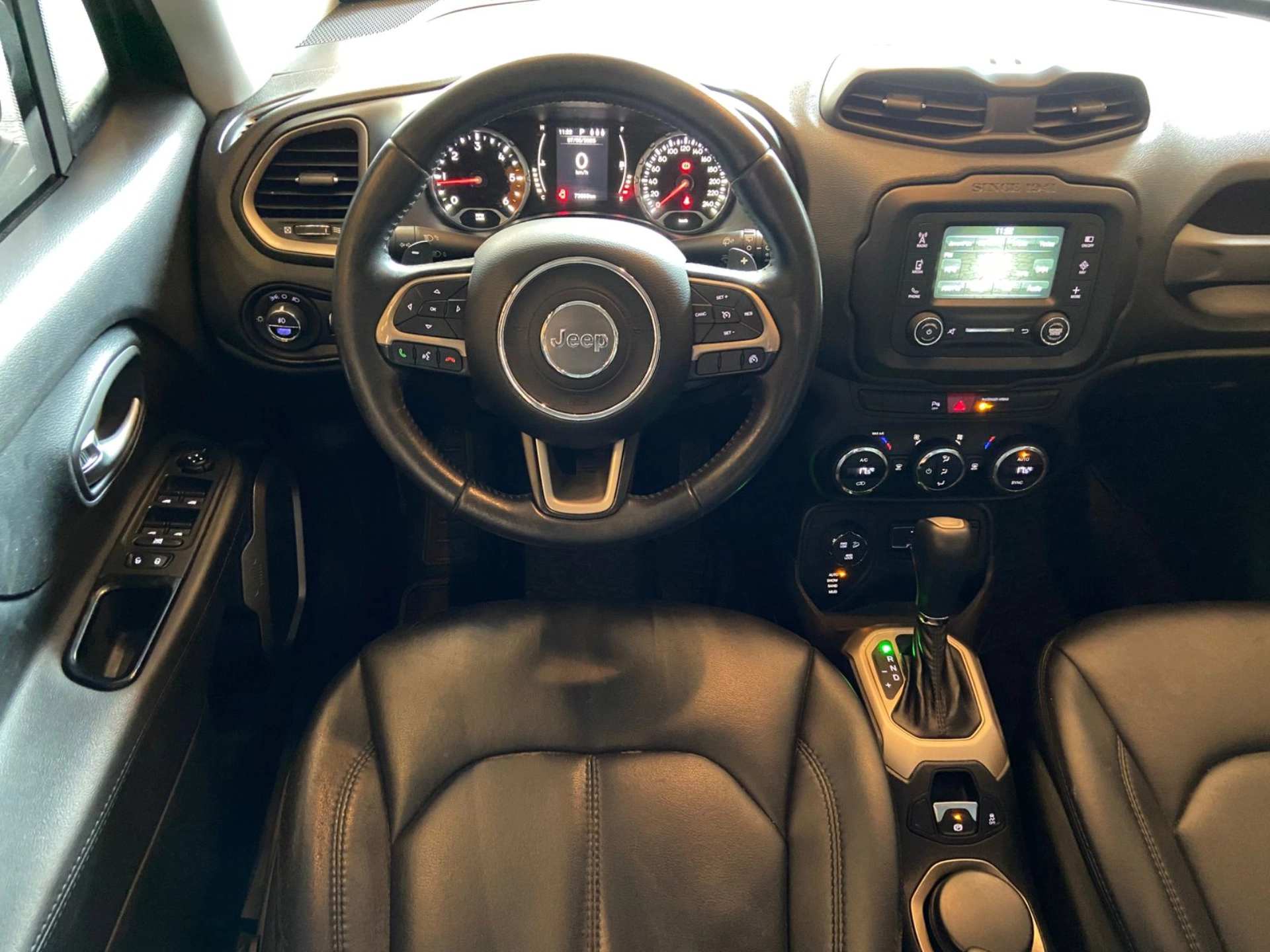 jeep RENEGADE 2.0 16V TURBO DIESEL LONGITUDE 4P 4X4 AUTOMÁTICO 2016