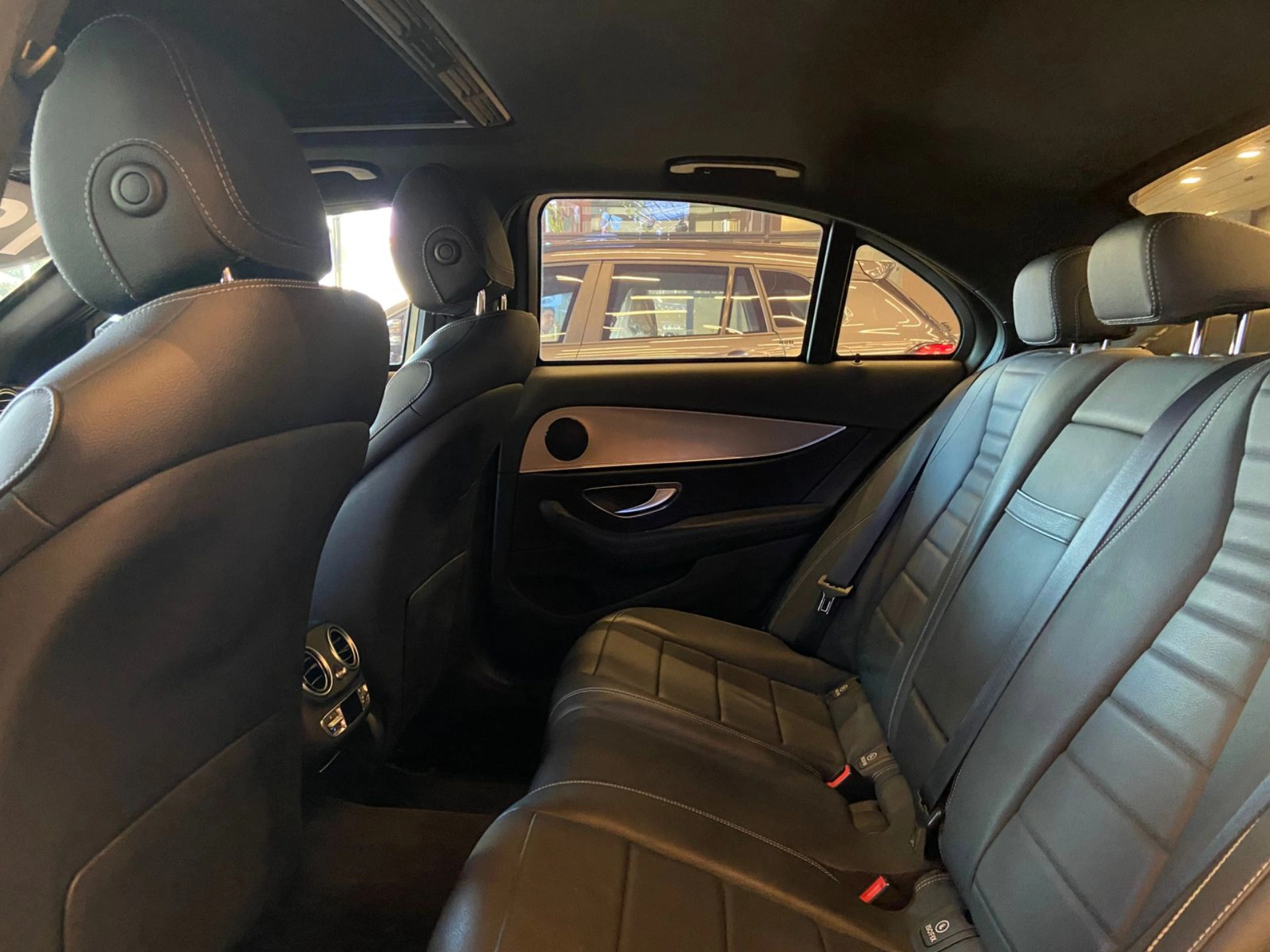 mercedes-benz E 300 2.0 CGI GASOLINA AVANTGARDE 9G-TRONIC 2019