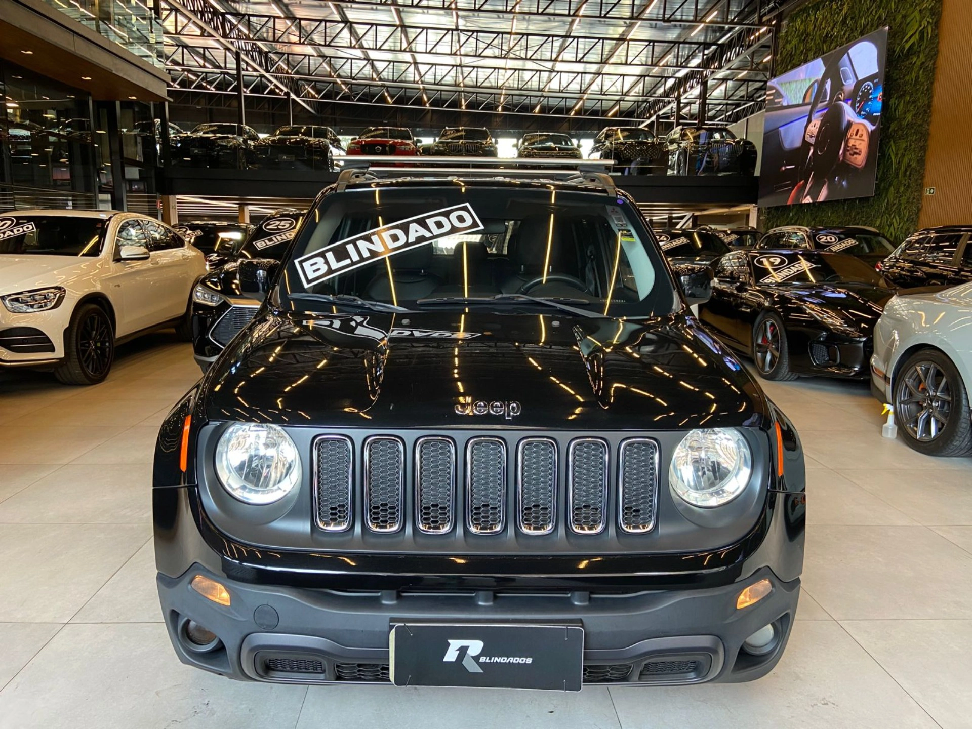 jeep RENEGADE 2.0 16V TURBO DIESEL LONGITUDE 4P 4X4 AUTOMÁTICO 2016