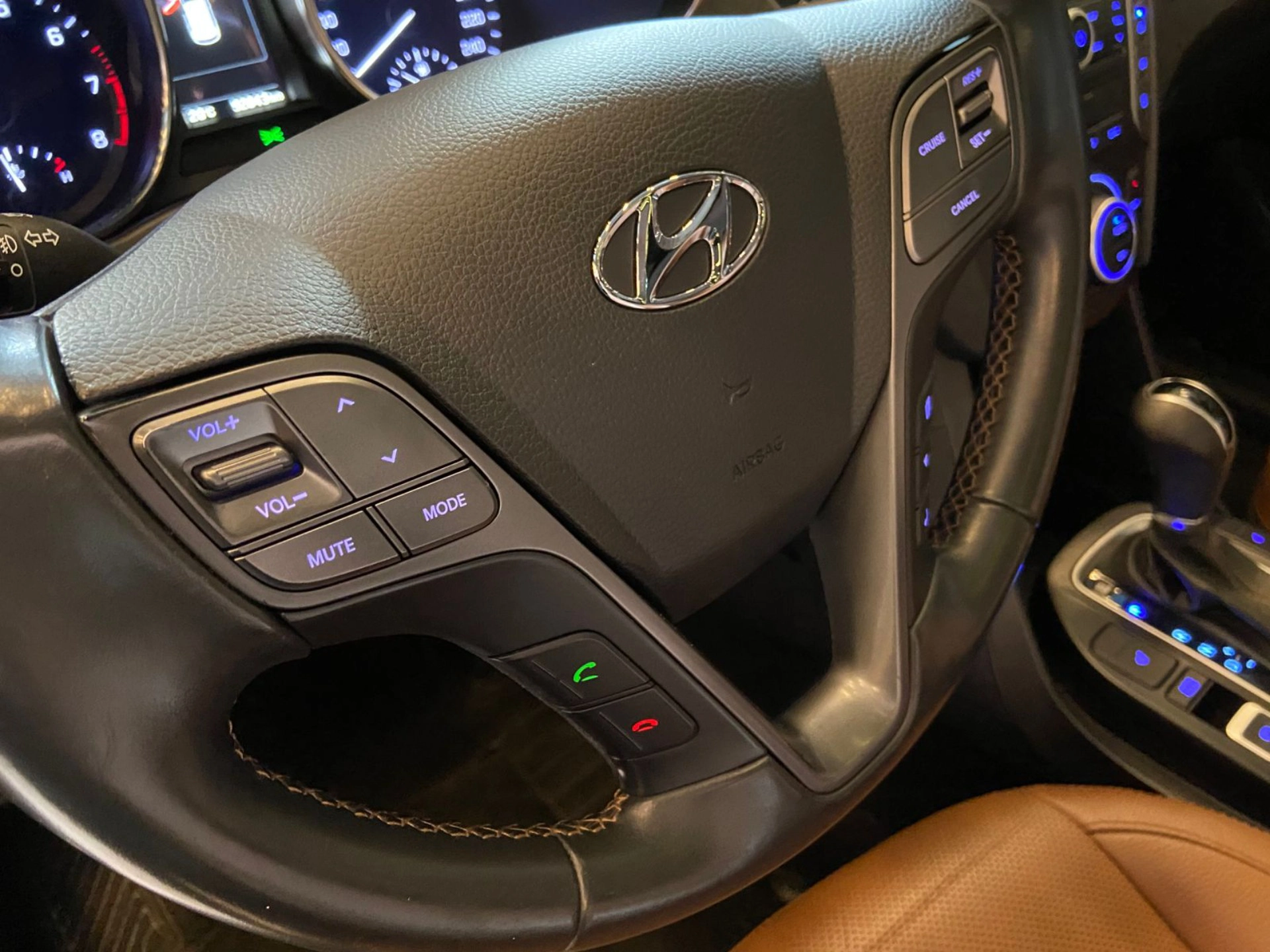 hyundai SANTA FÉ 3.3 MPFI 4X4 7 LUGARES V6 270CV GASOLINA 4P AUTOMÁTICO 2016