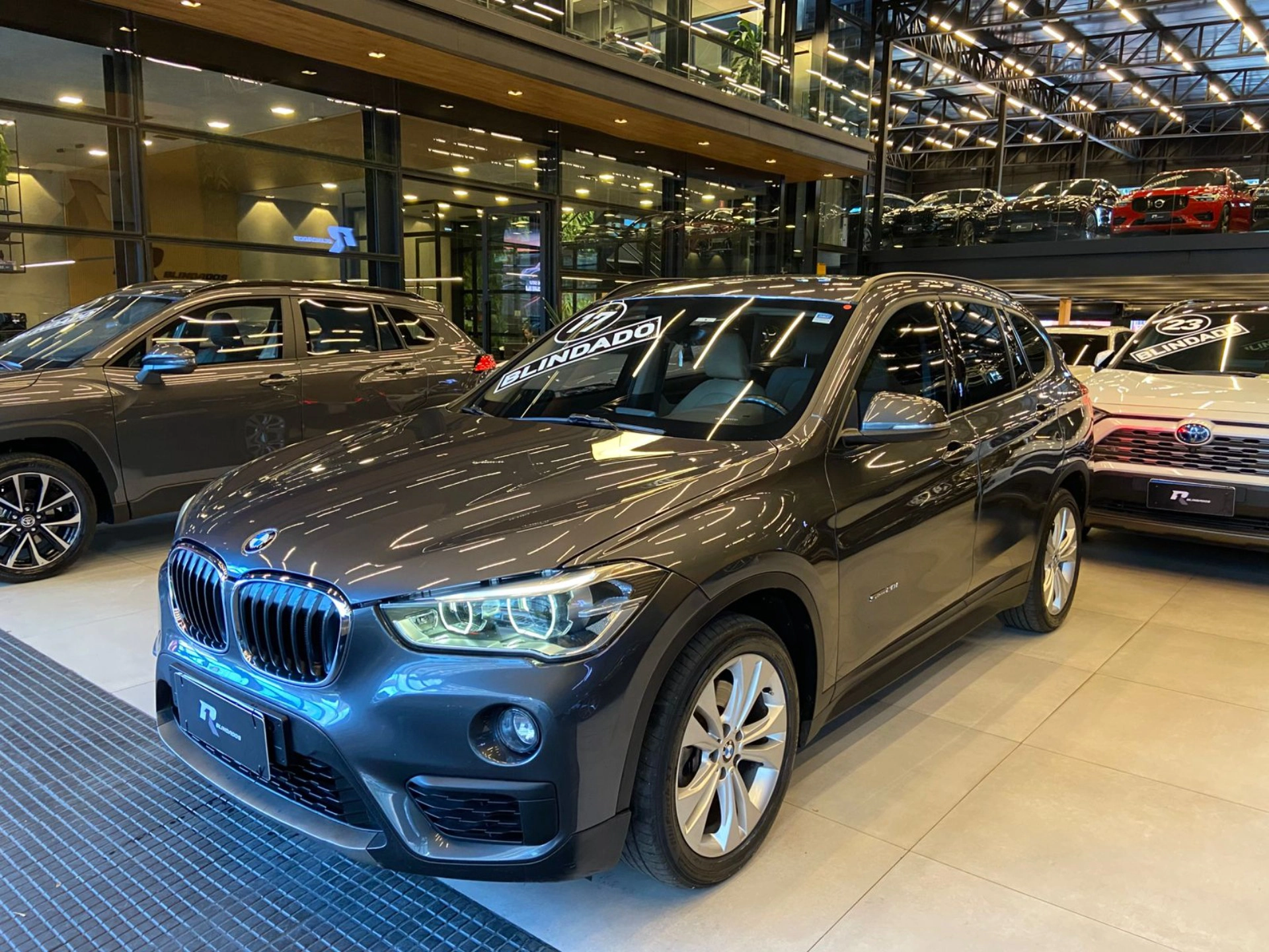 bmw X1 2.0 16V TURBO ACTIVEFLEX SDRIVE20I 4P AUTOMÁTICO 2017