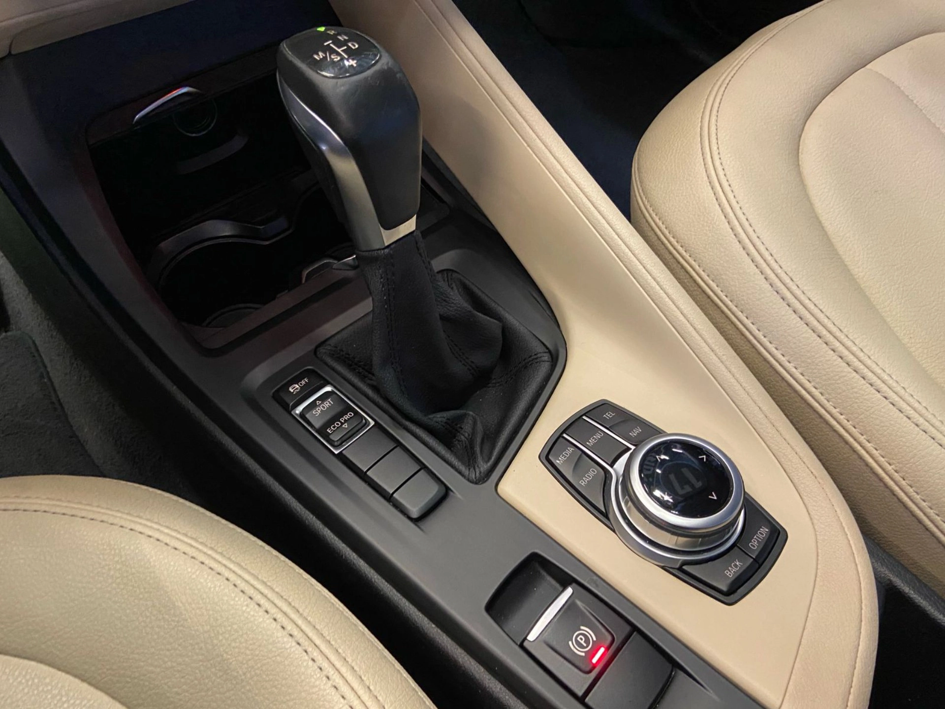 bmw X1 2.0 16V TURBO ACTIVEFLEX SDRIVE20I 4P AUTOMÁTICO 2017