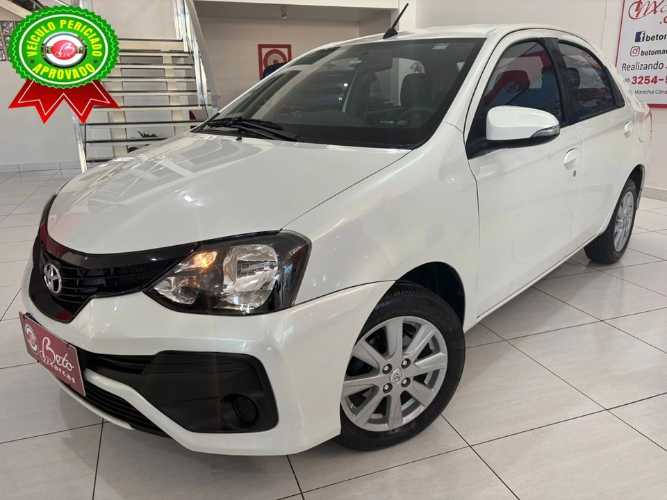 TOYOTA ETIOS 1.5 X PLUS SEDAN 16V FLEX 4P AUTOMÁTICO