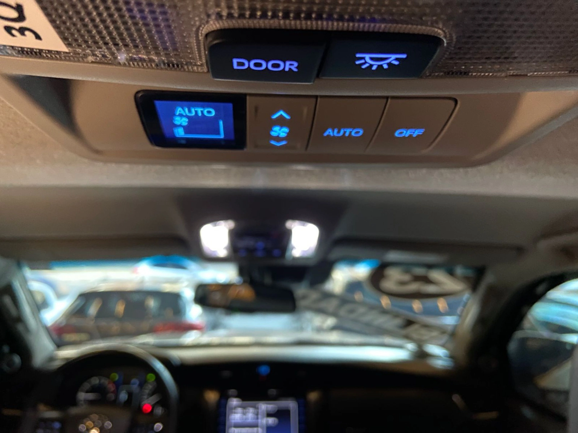 toyota HILUX SW4 2.8 D-4D TURBO DIESEL SRX 7L 4X4 AUTOMÁTICO 2023