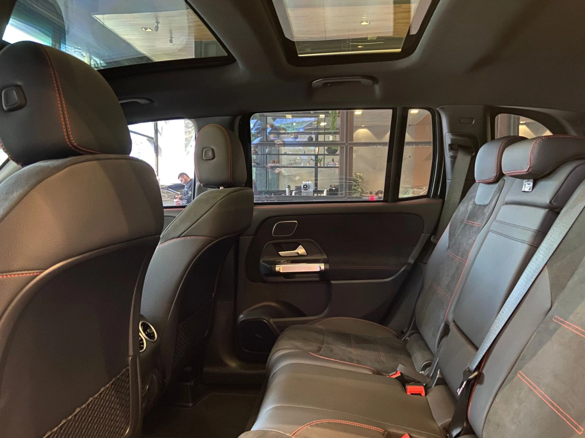 mercedes-benz GLB 220 2.0 MHEV AMG LINE 4MATIC 8G-DCT 2025