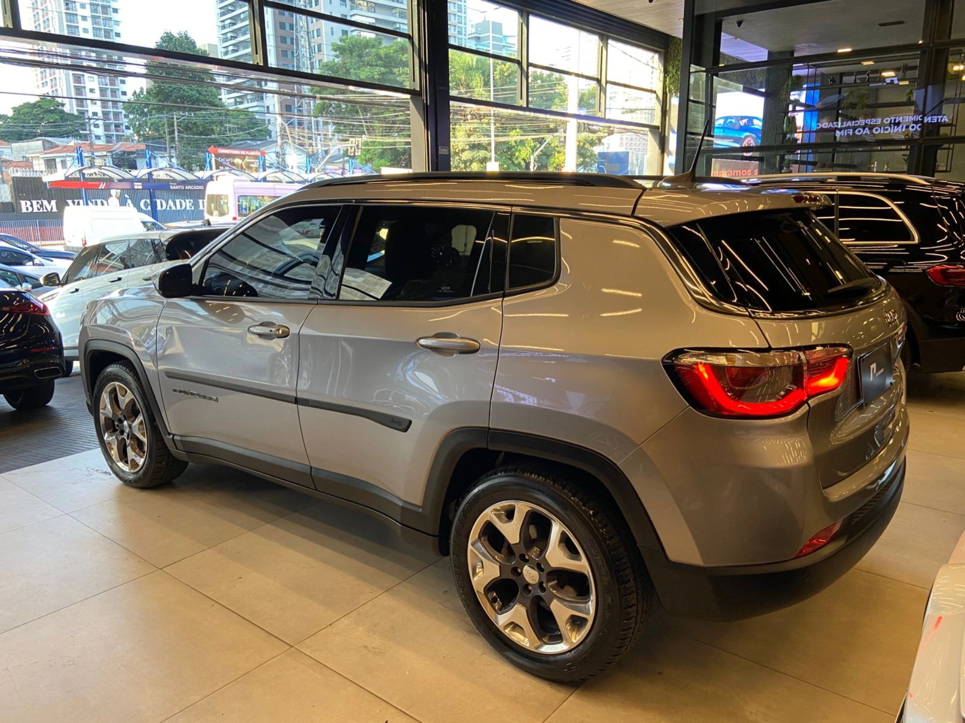 jeep COMPASS 2.0 16V FLEX LONGITUDE AUTOMÁTICO 2020