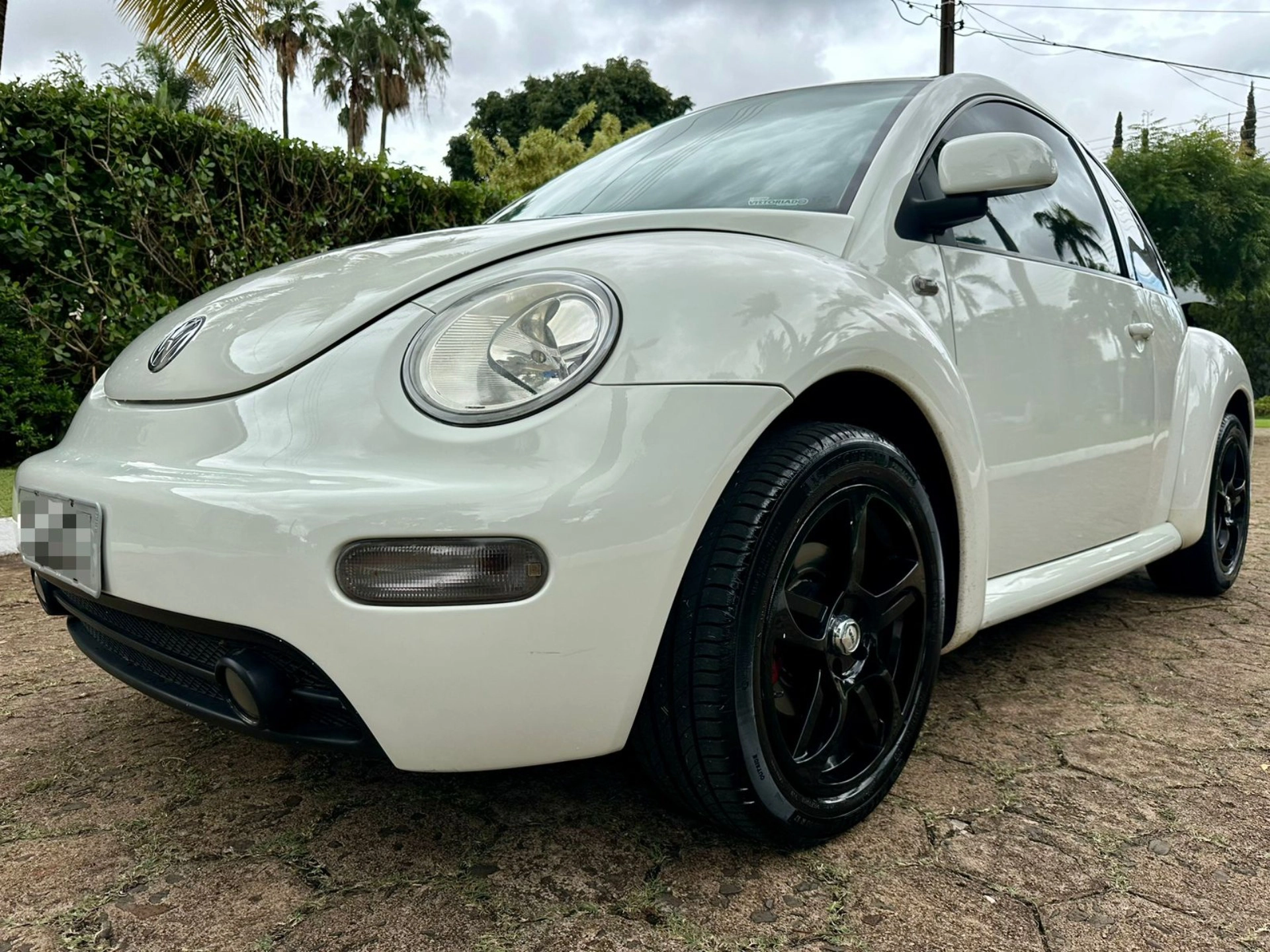 VOLKSWAGEN NEW BEETLE 2.0 MI 8V GASOLINA 2P MANUAL
