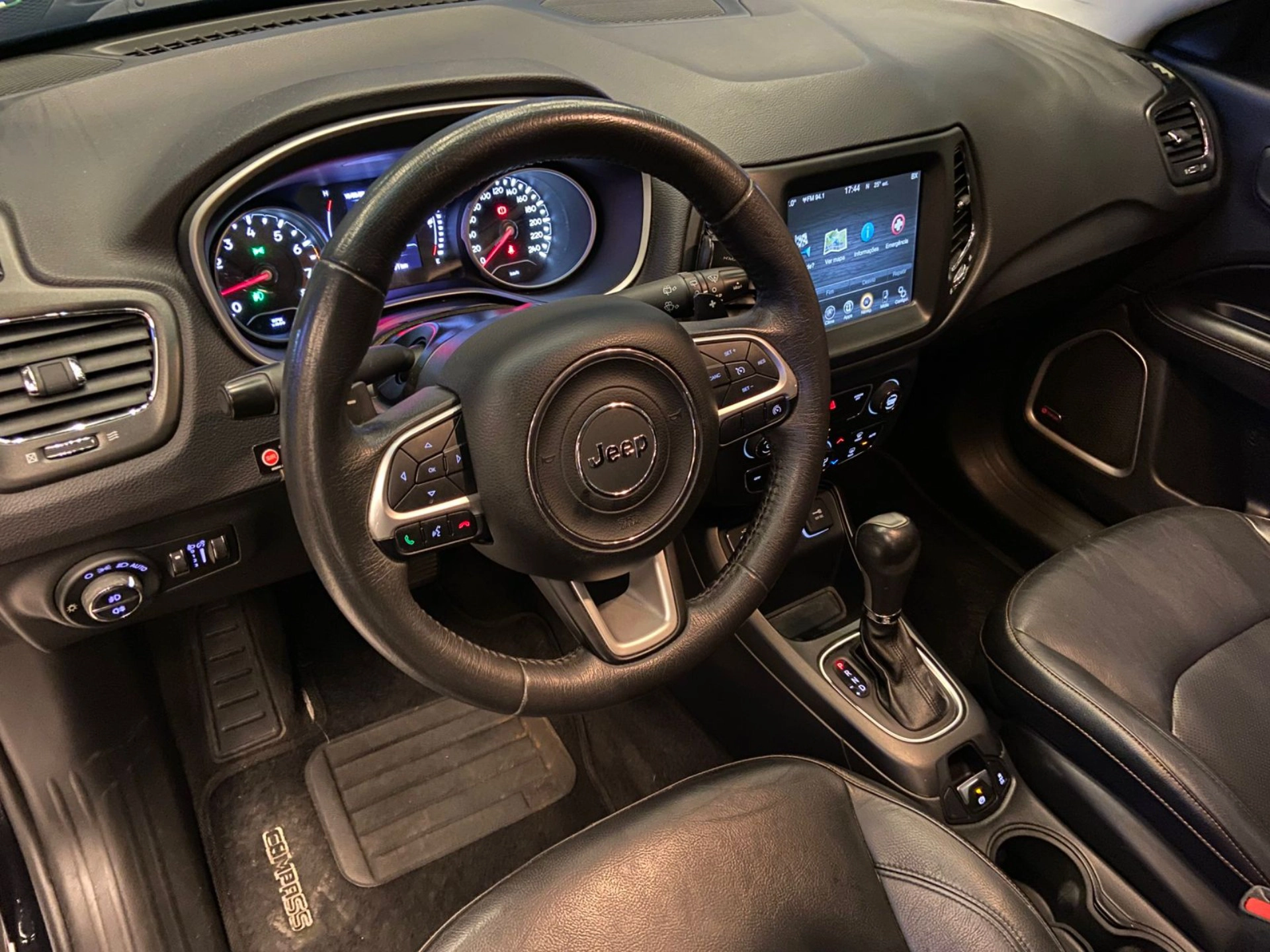 jeep COMPASS 2.0 16V FLEX LONGITUDE AUTOMÁTICO 2017